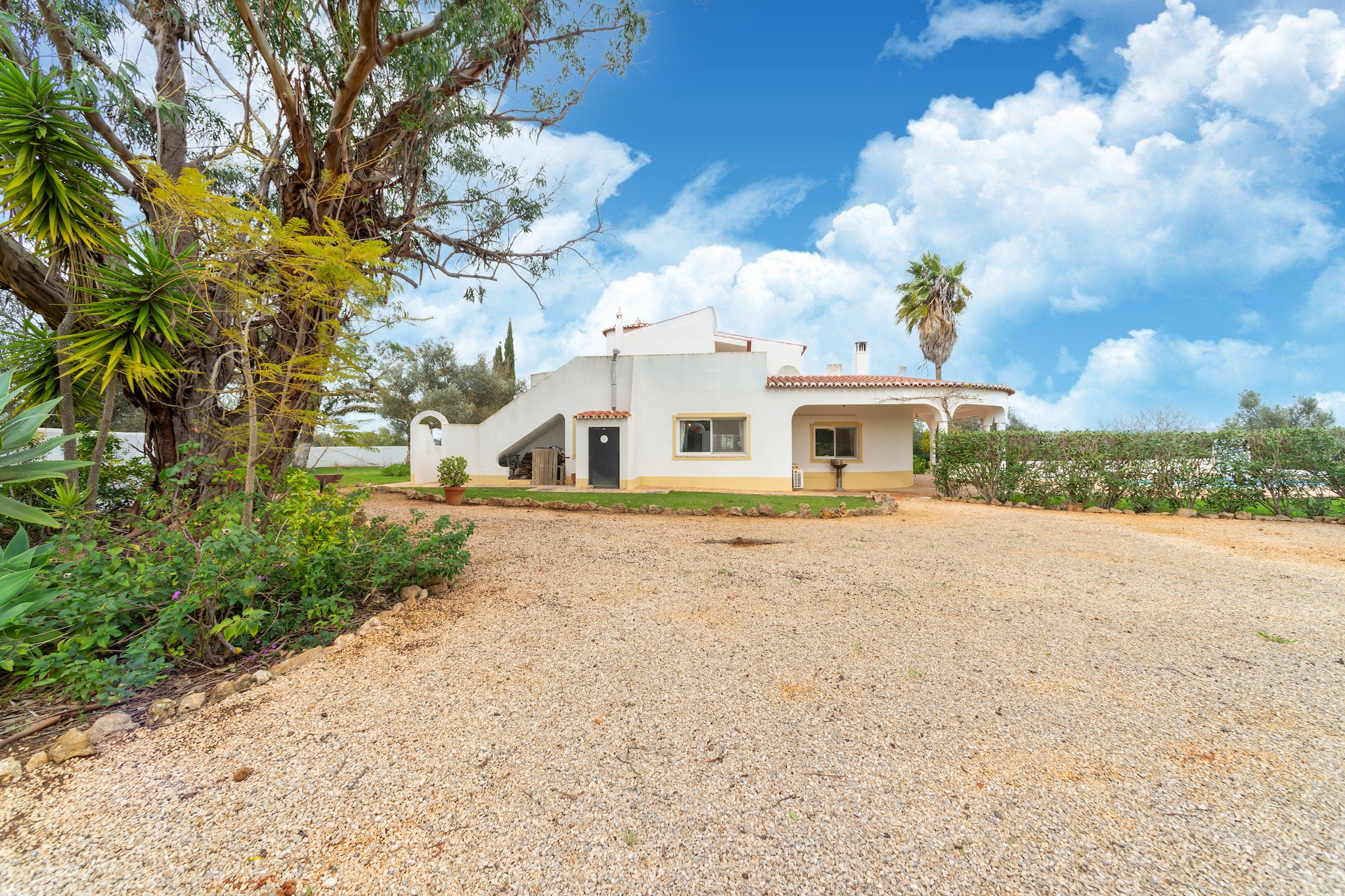Serene Algarve Escape with Pool