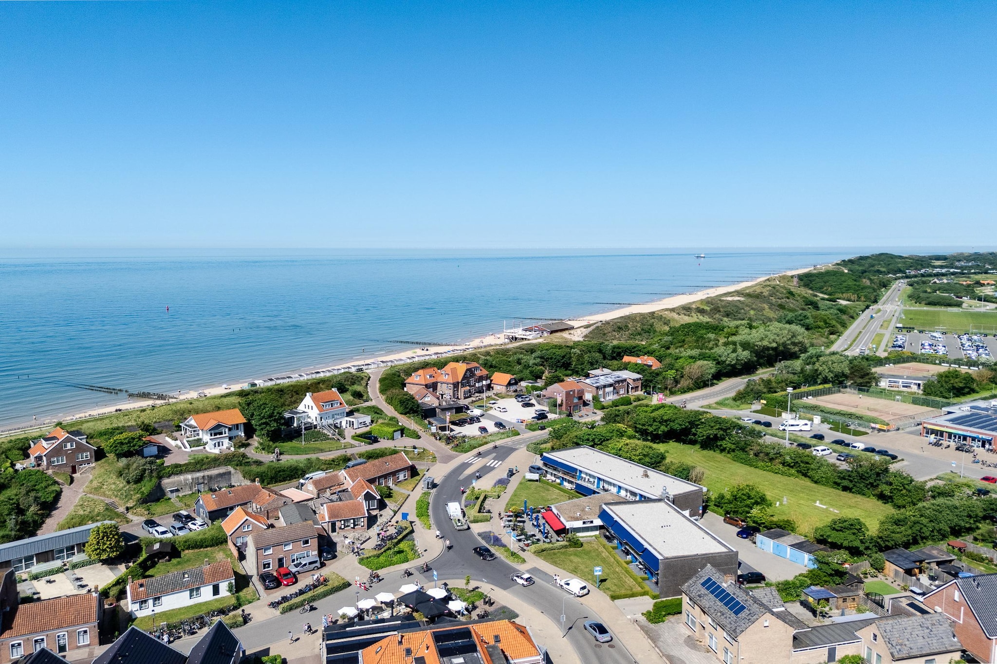 Nieuwstraat 1  Zoutelande 'Kurhaus - 2 - Gebiete Sommer 1 km