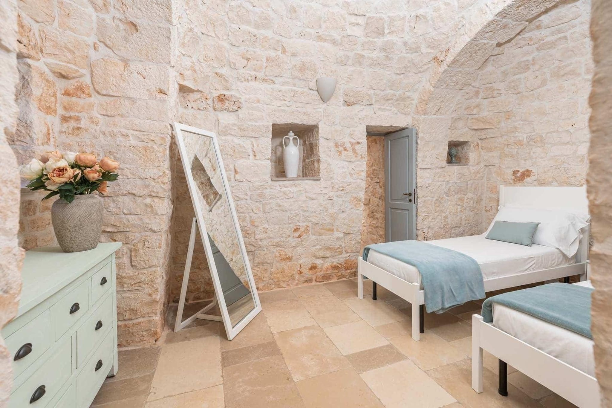Magnificent Stefano's Trulli in Locorotondo - Bedroom