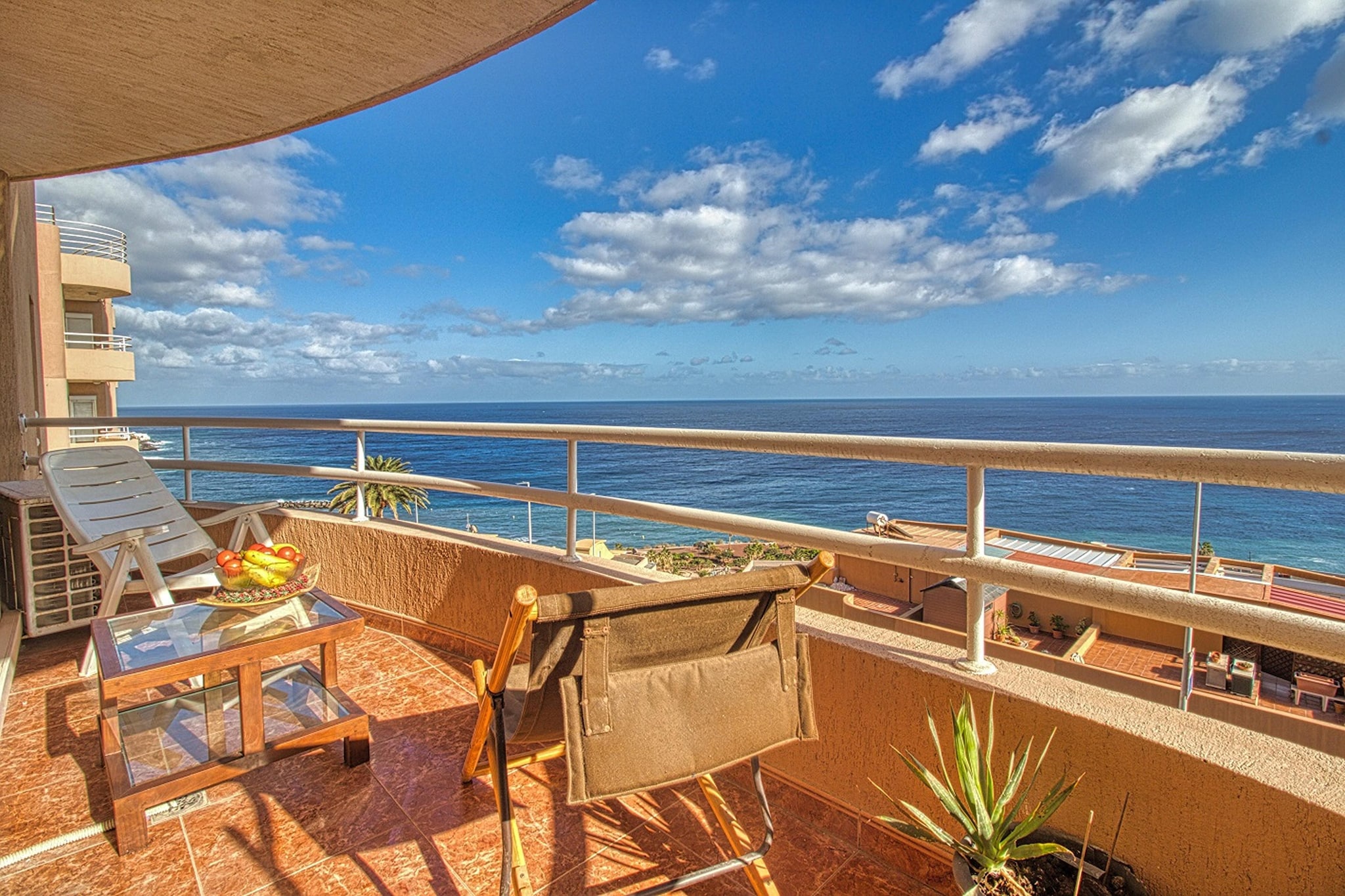 Apartment in Radazul with Stunning Sea Views