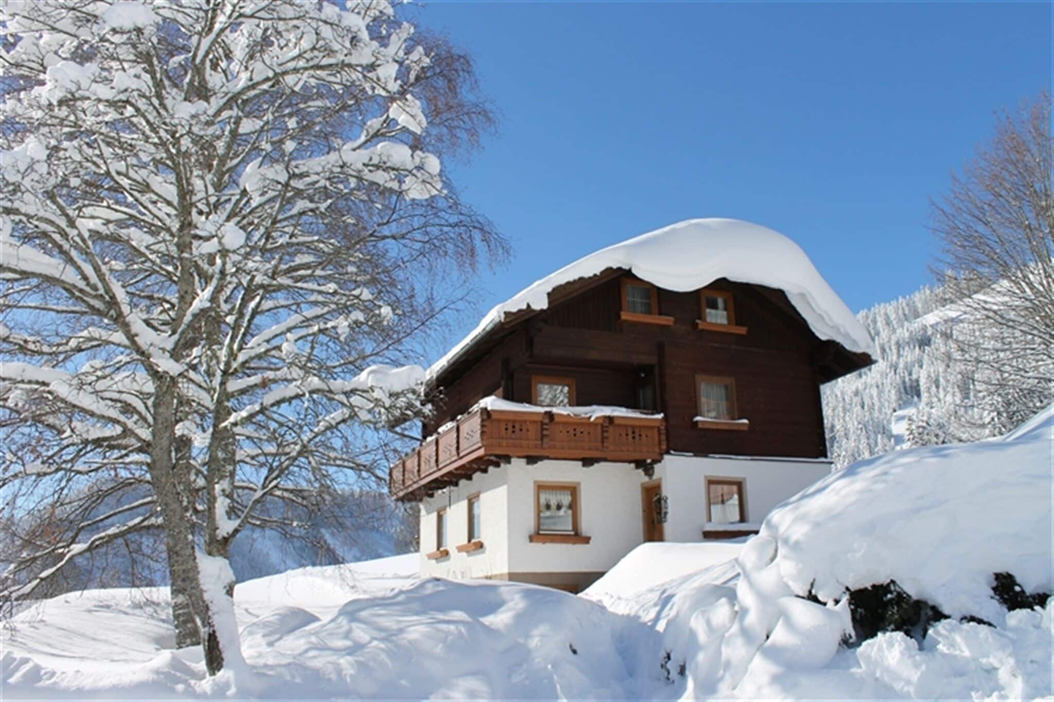 Schönes Ferienhaus mit Sauna in Filzmoos