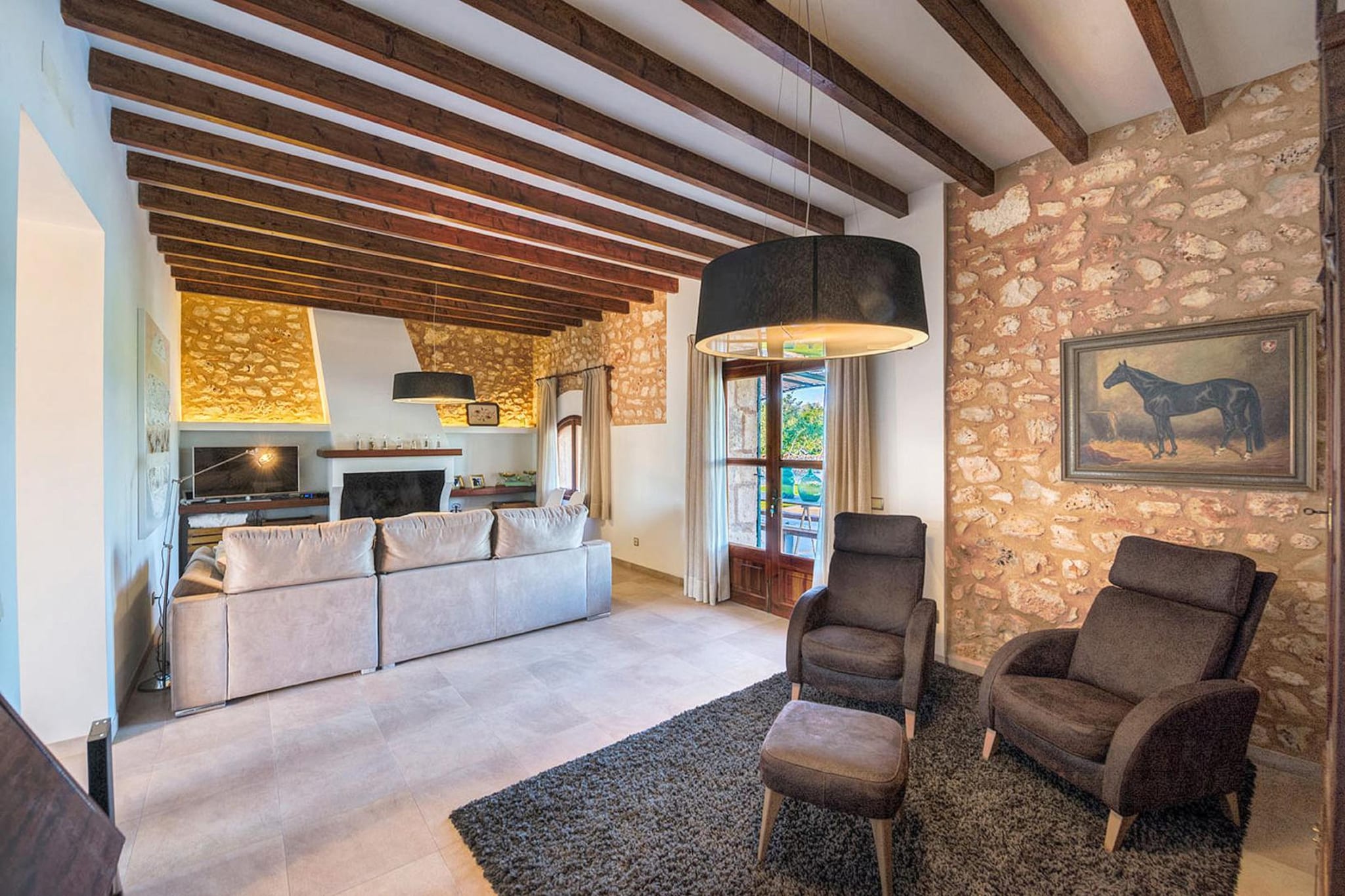 Finca in Manacor with Pool & Near Beaches
