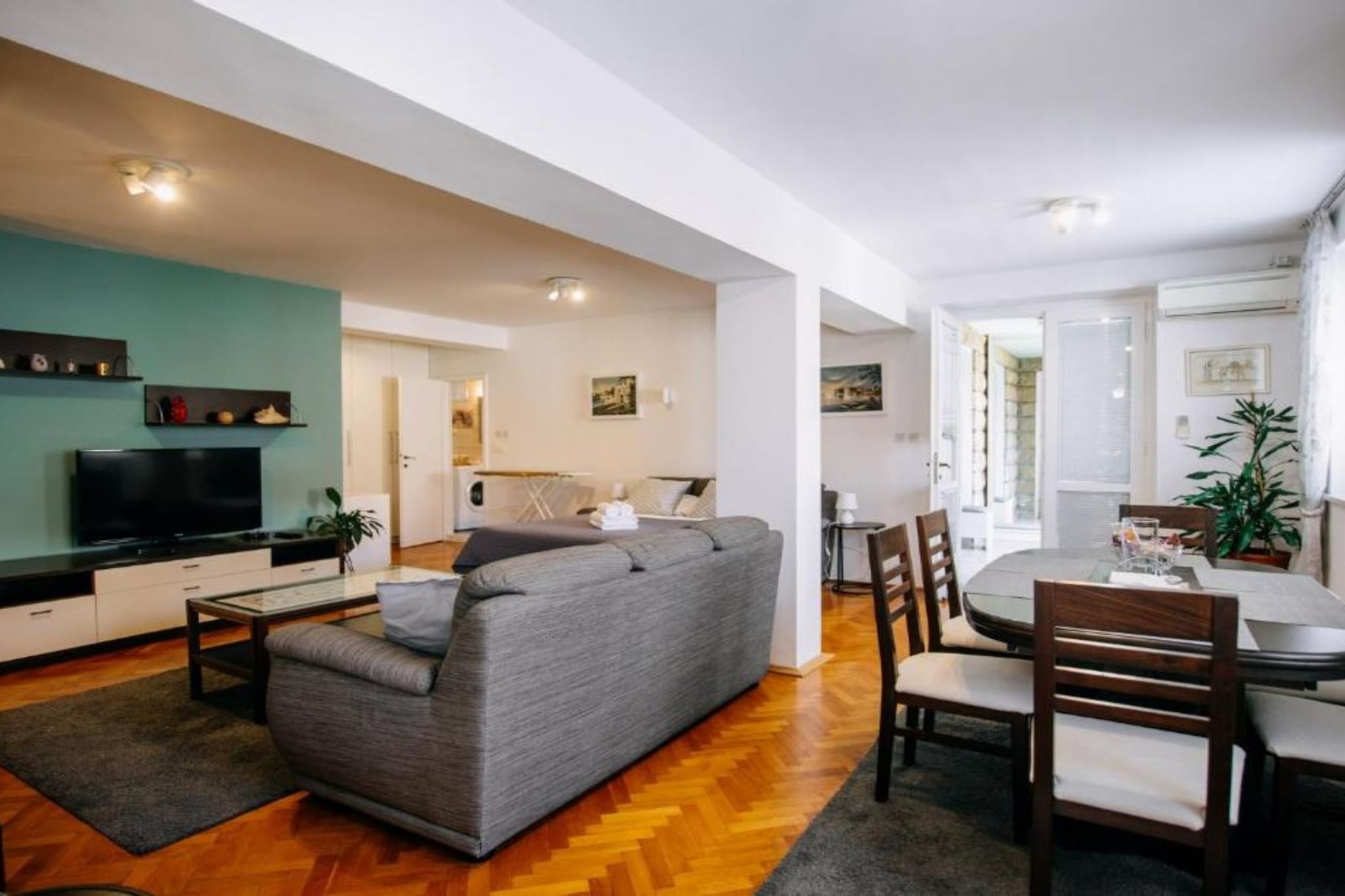 Apartments Luce & Toma - One Bedroom Apartment with Terrace (Toma)