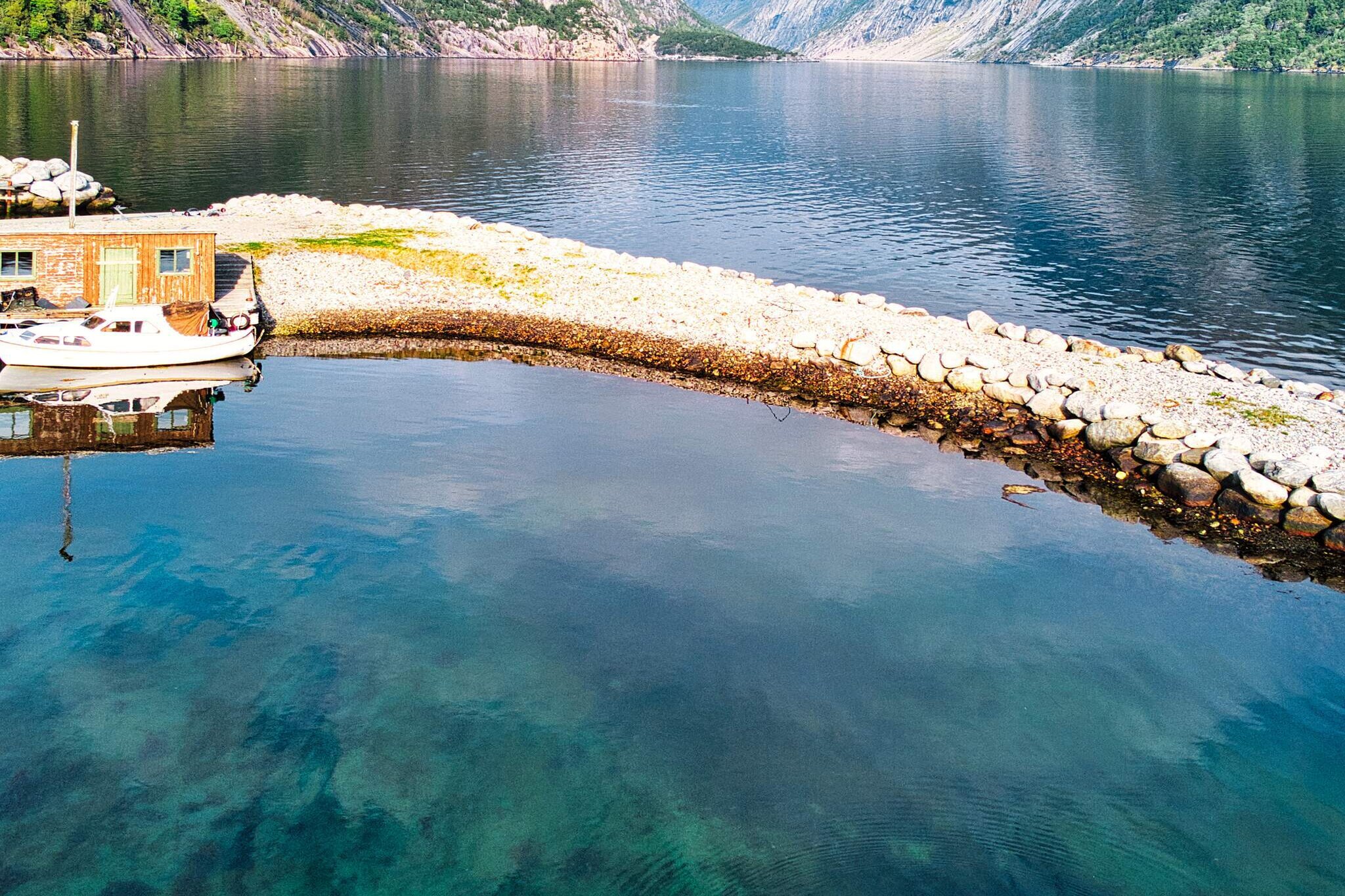 19 person holiday home in Jøsenfjorden-By Traum