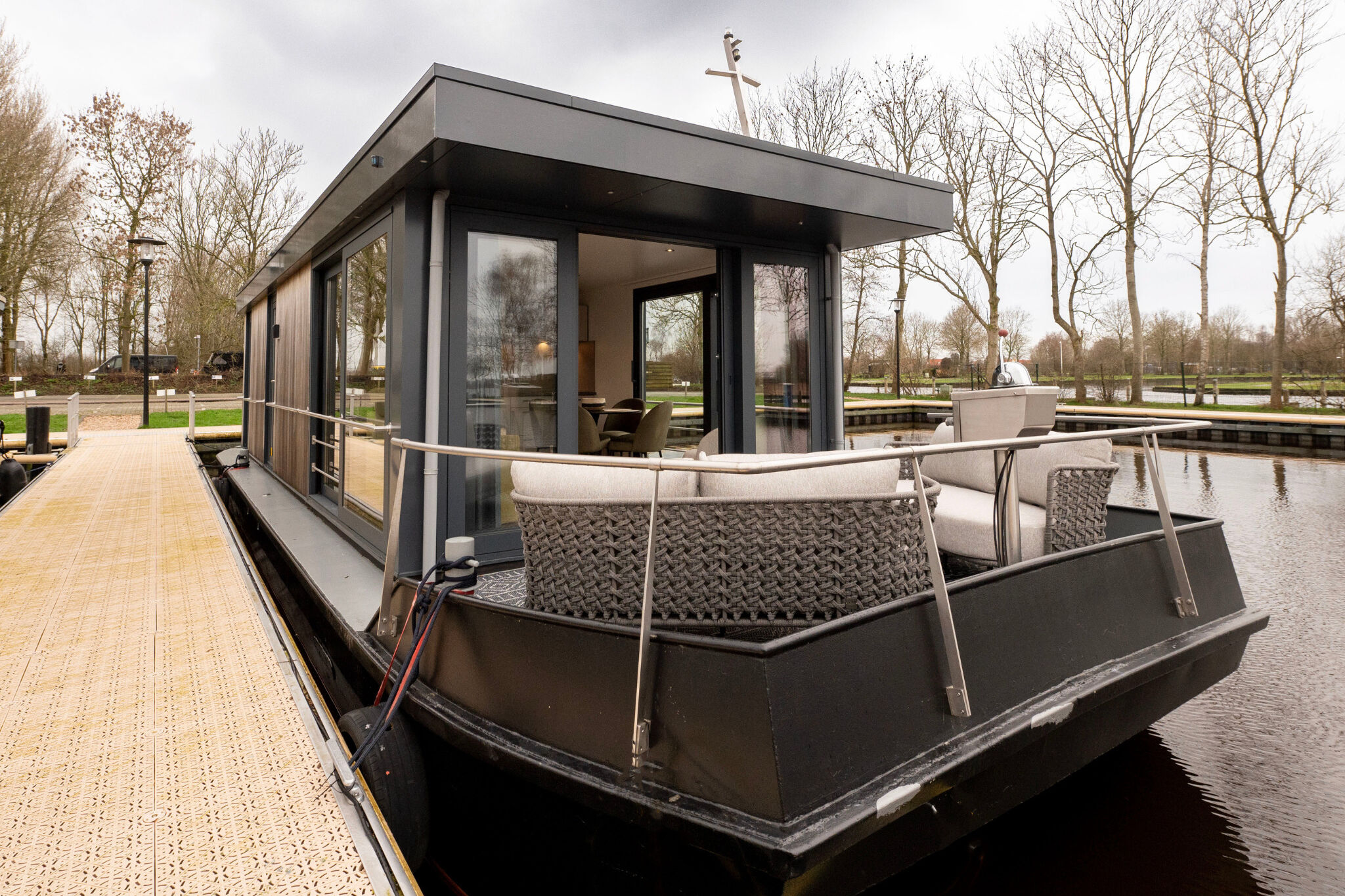 Nice houseboat with a terrace