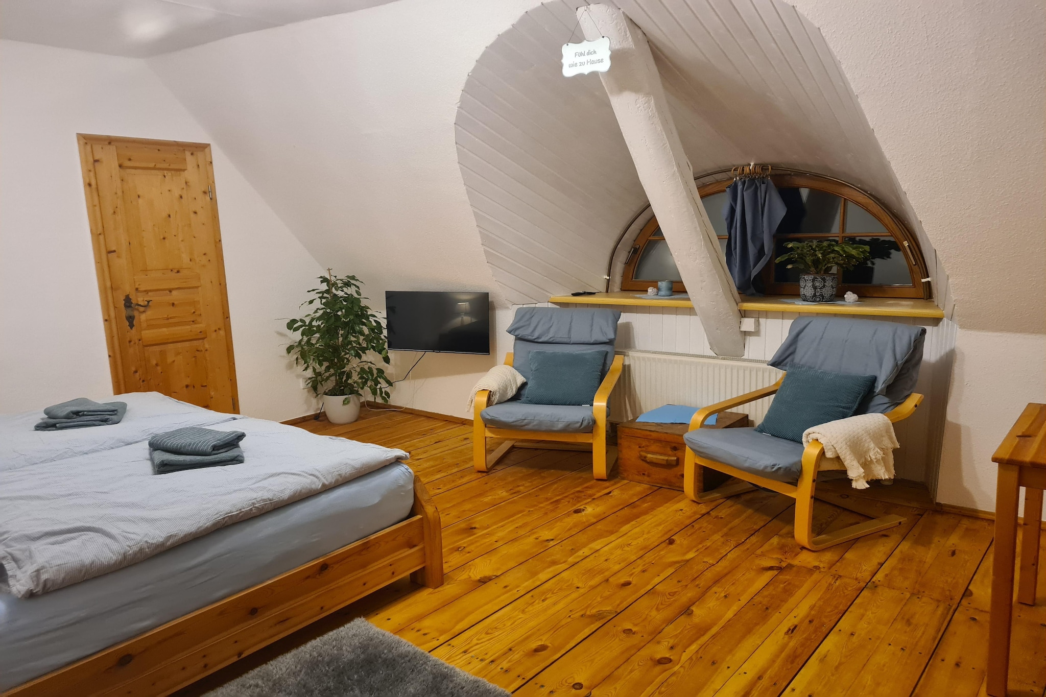 Bed Room