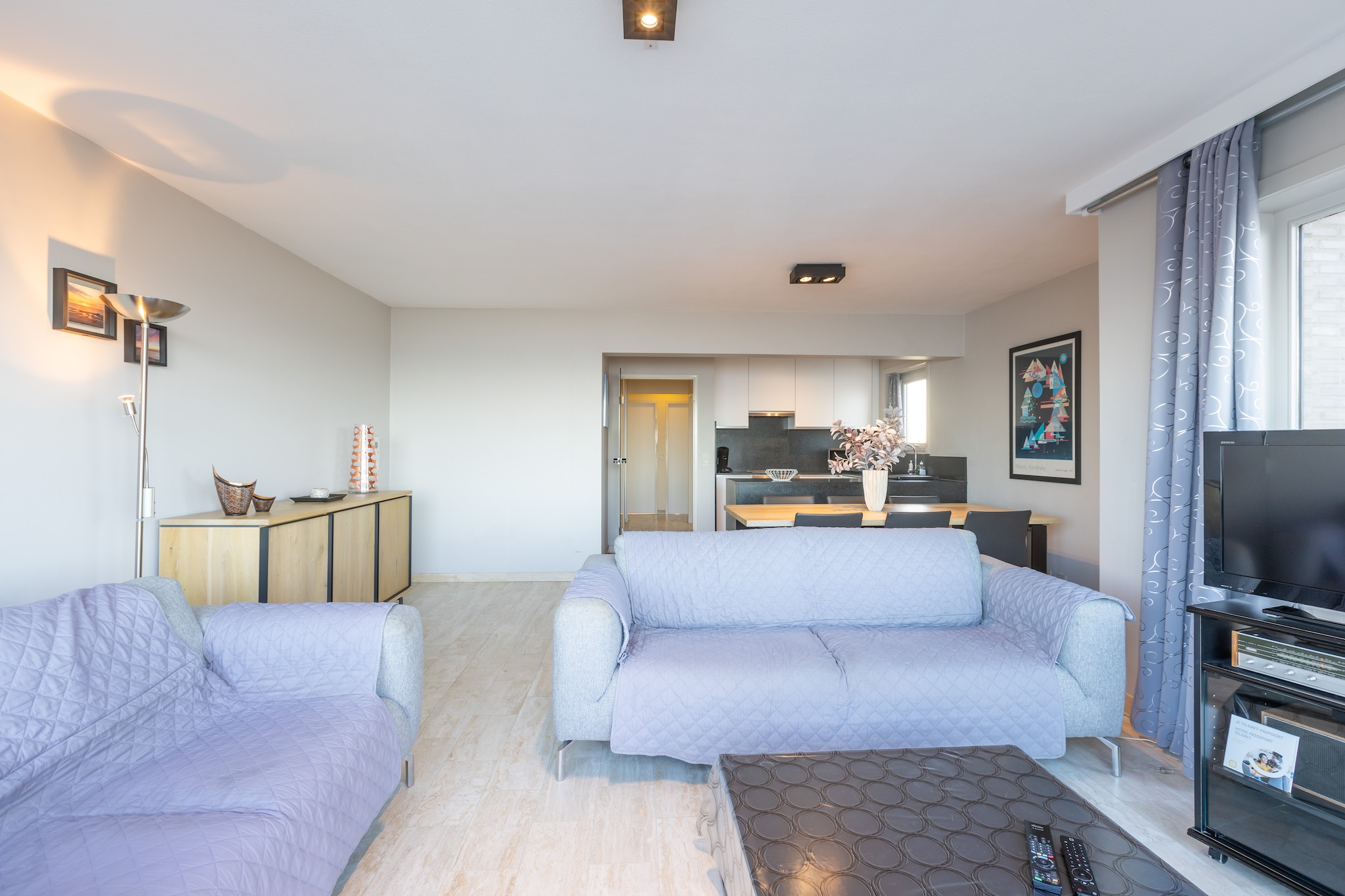 Apartment on the seventh floor with sea view