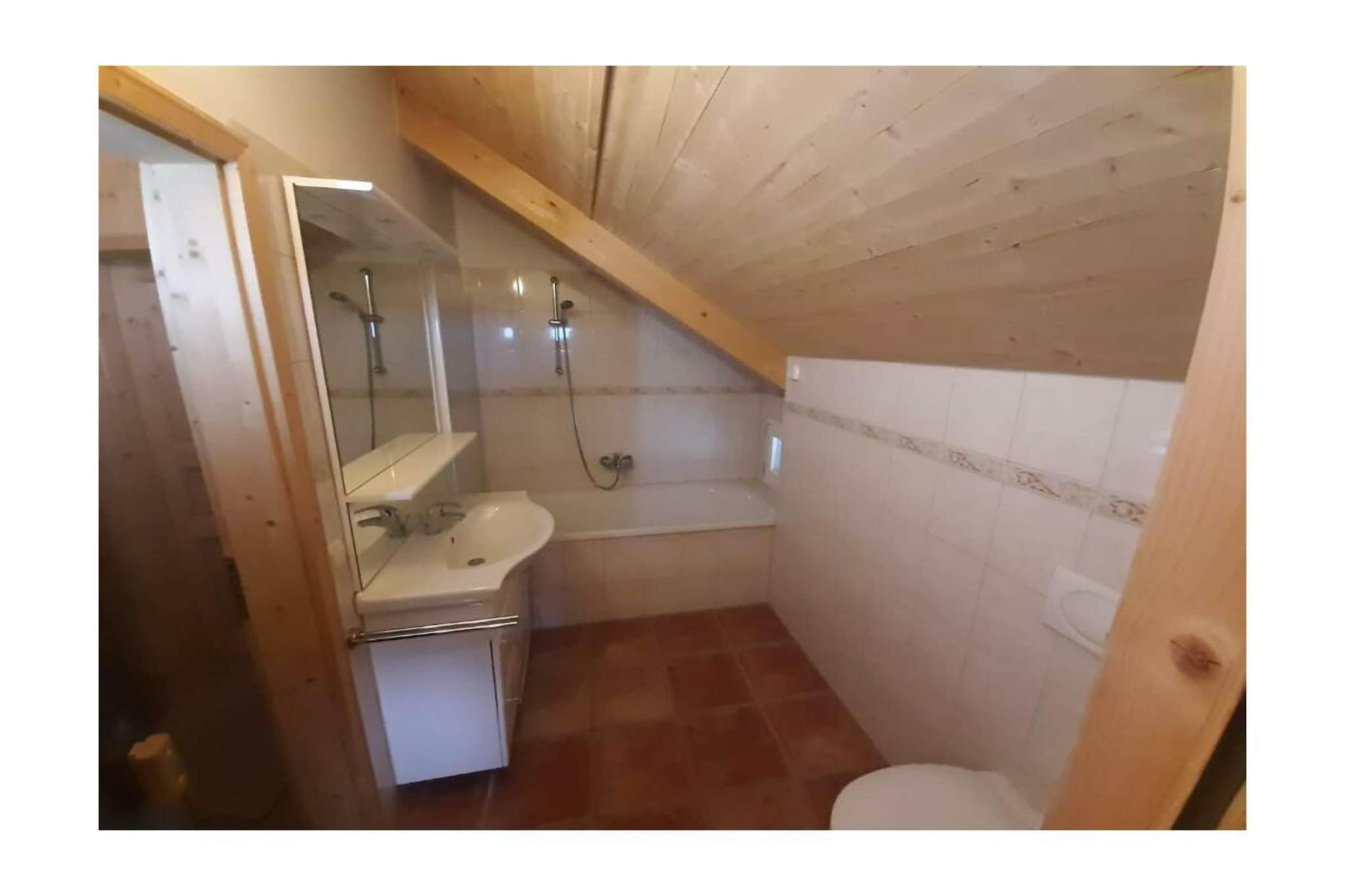 52148-Badkamer