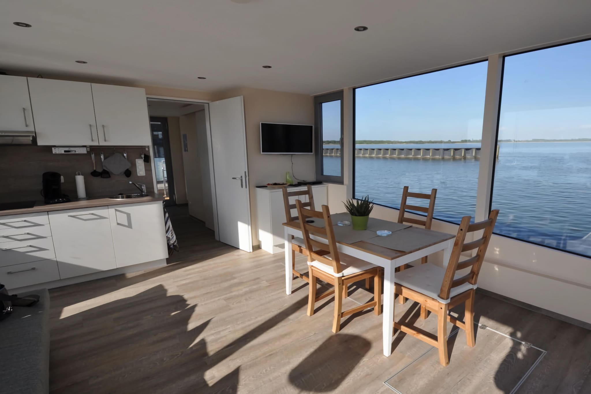 Wave Rider No. 2 Comfortable holiday residence