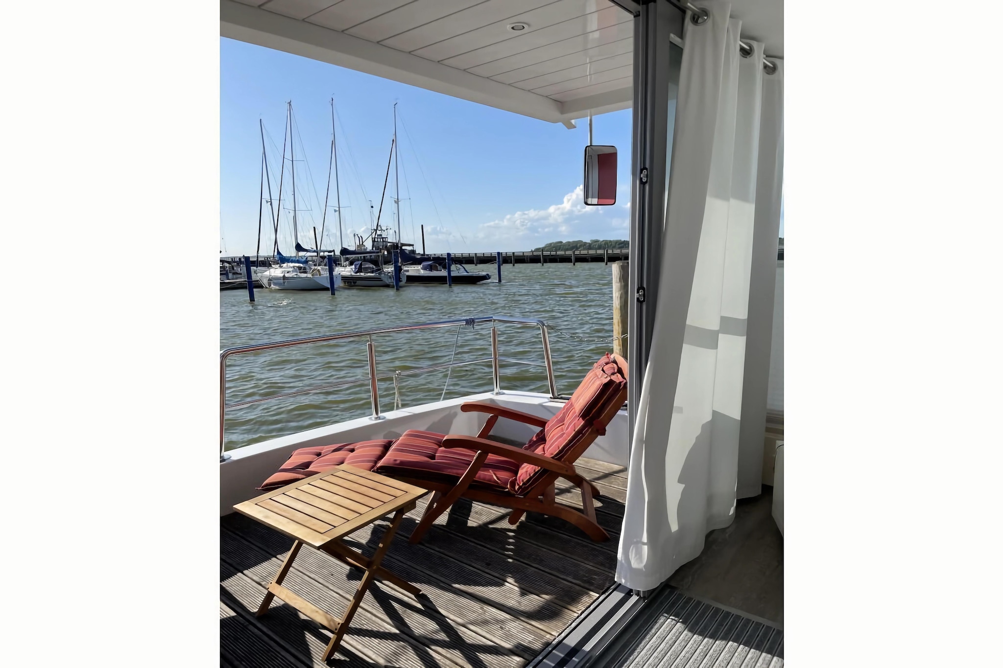 Wave Rider No. 2 Comfortable holiday residence