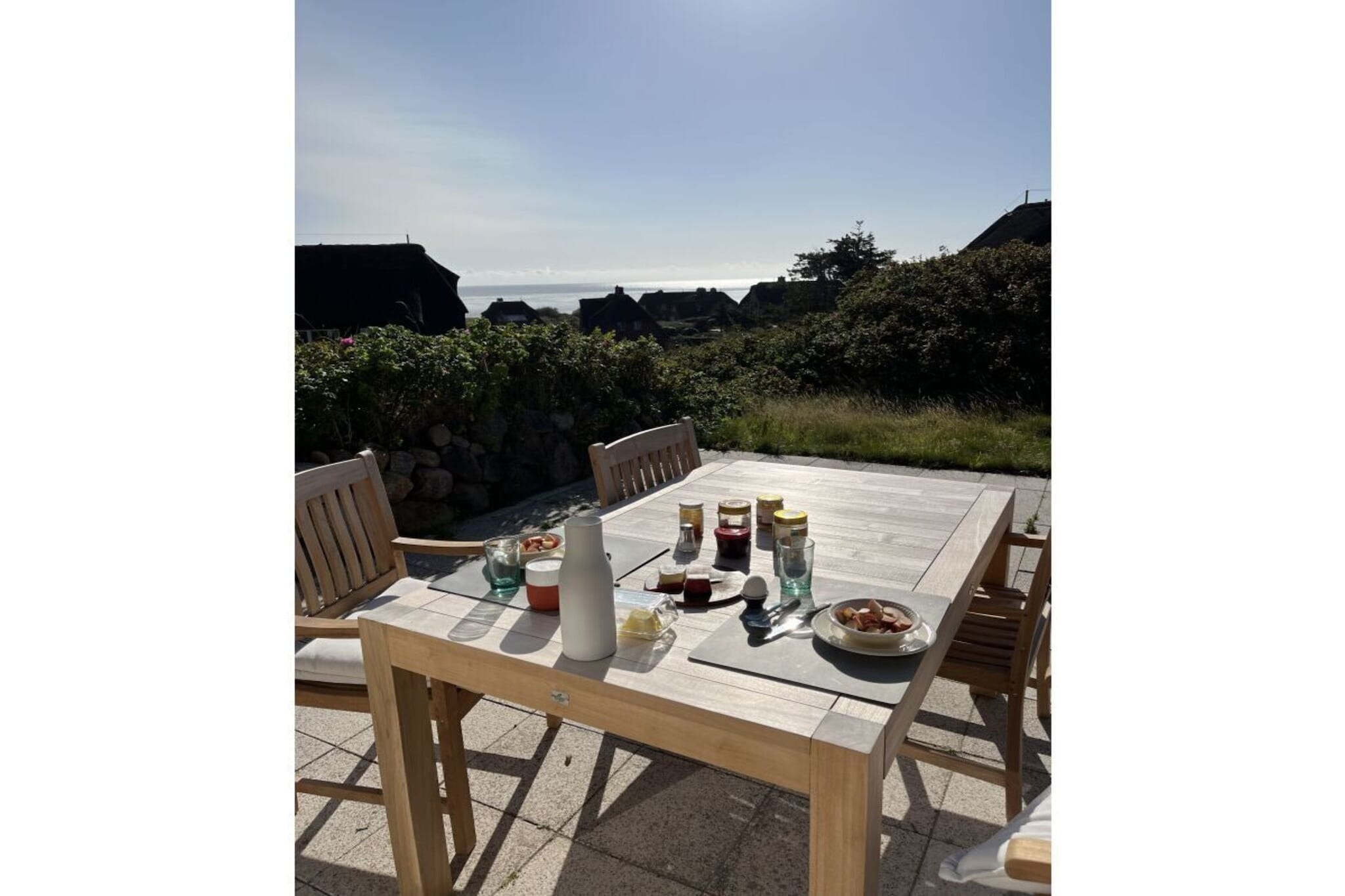 480984-Terrasse / balcon