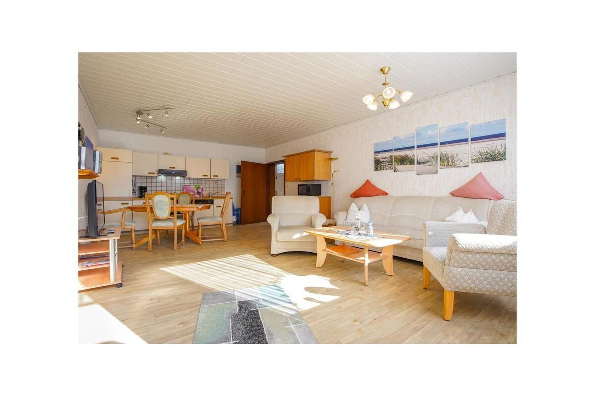 Comfortable holiday apartment in the immediate vicinity of the south beach and the dog beach. There is 1 in our holiday apartment! Dog allowed.