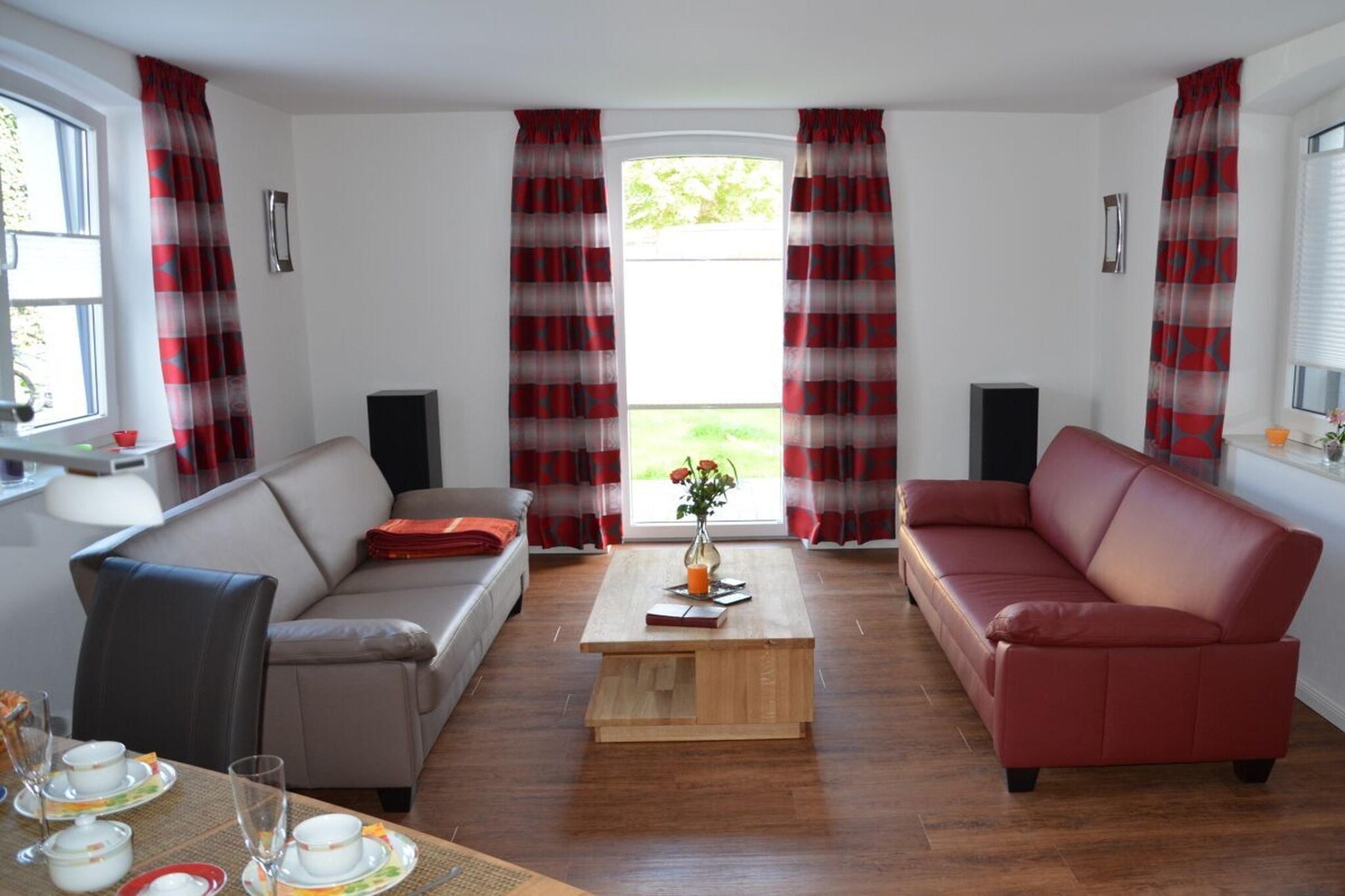 5 star dream domicile in top location; own terrace with beach chair, free wireless internet access, inhouse sauna, beach chair on the main beach for you free of charge!