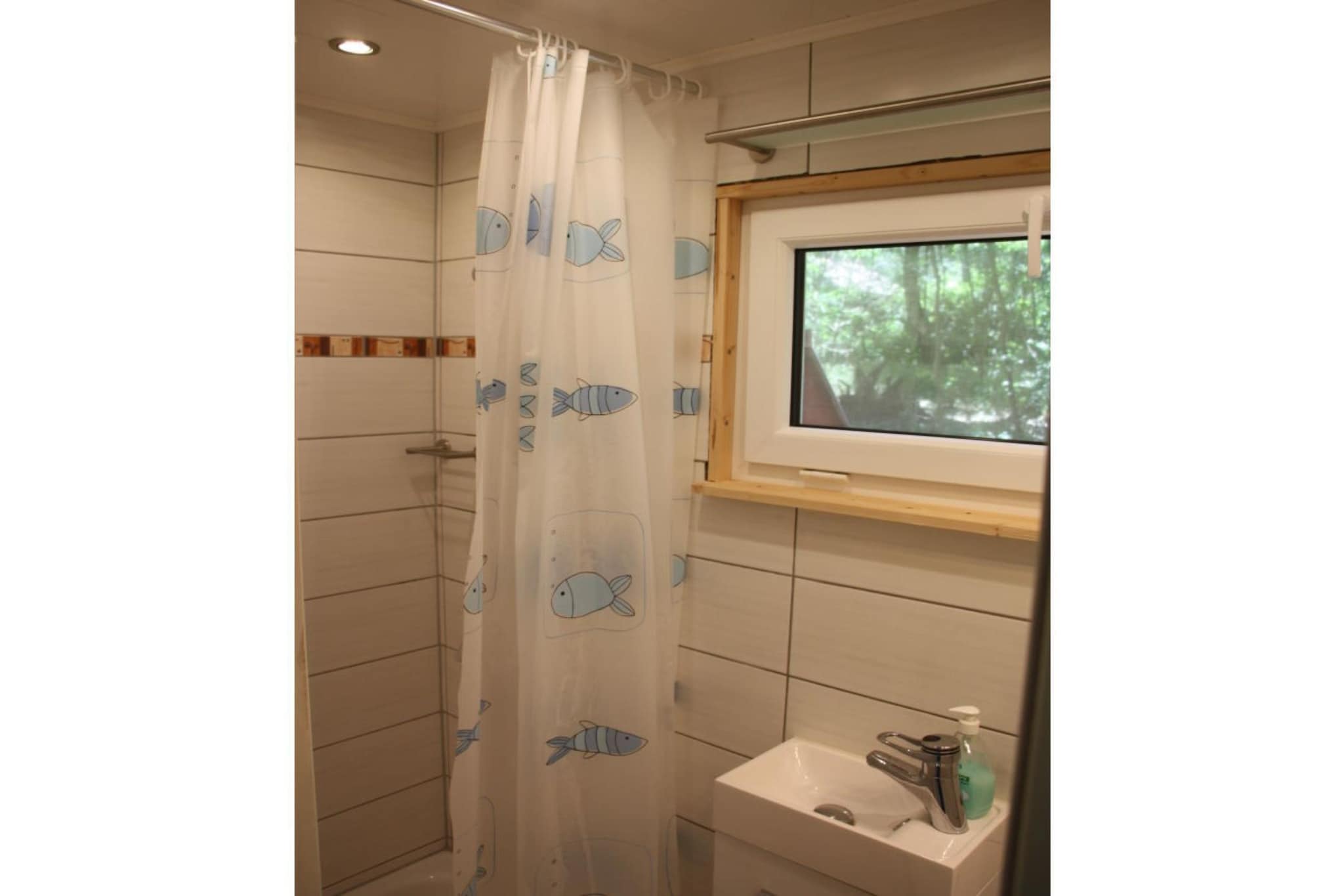37334-Badkamer