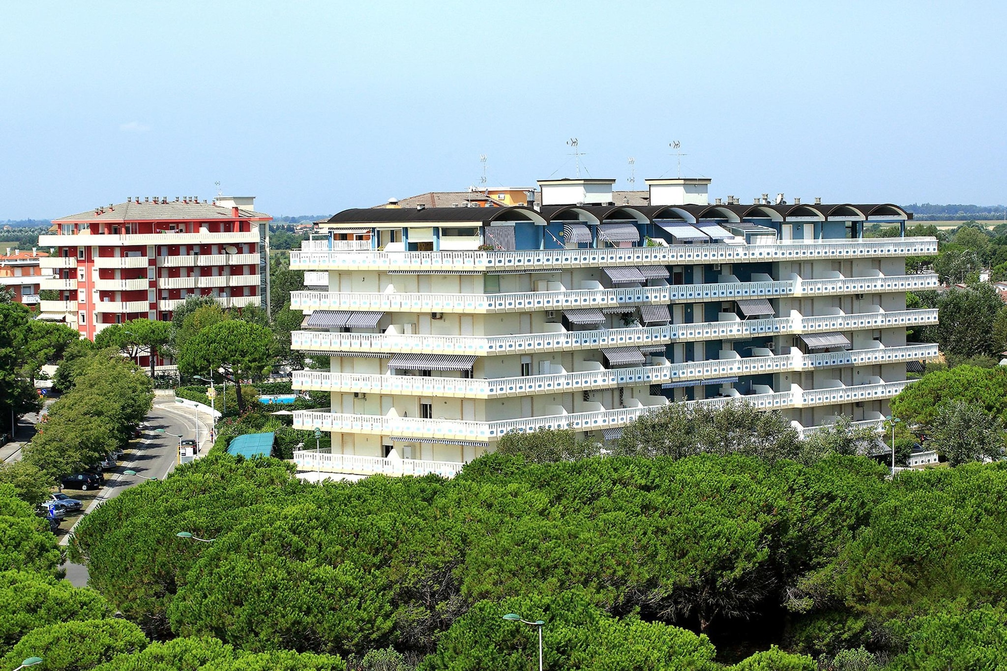 Exterior Summer