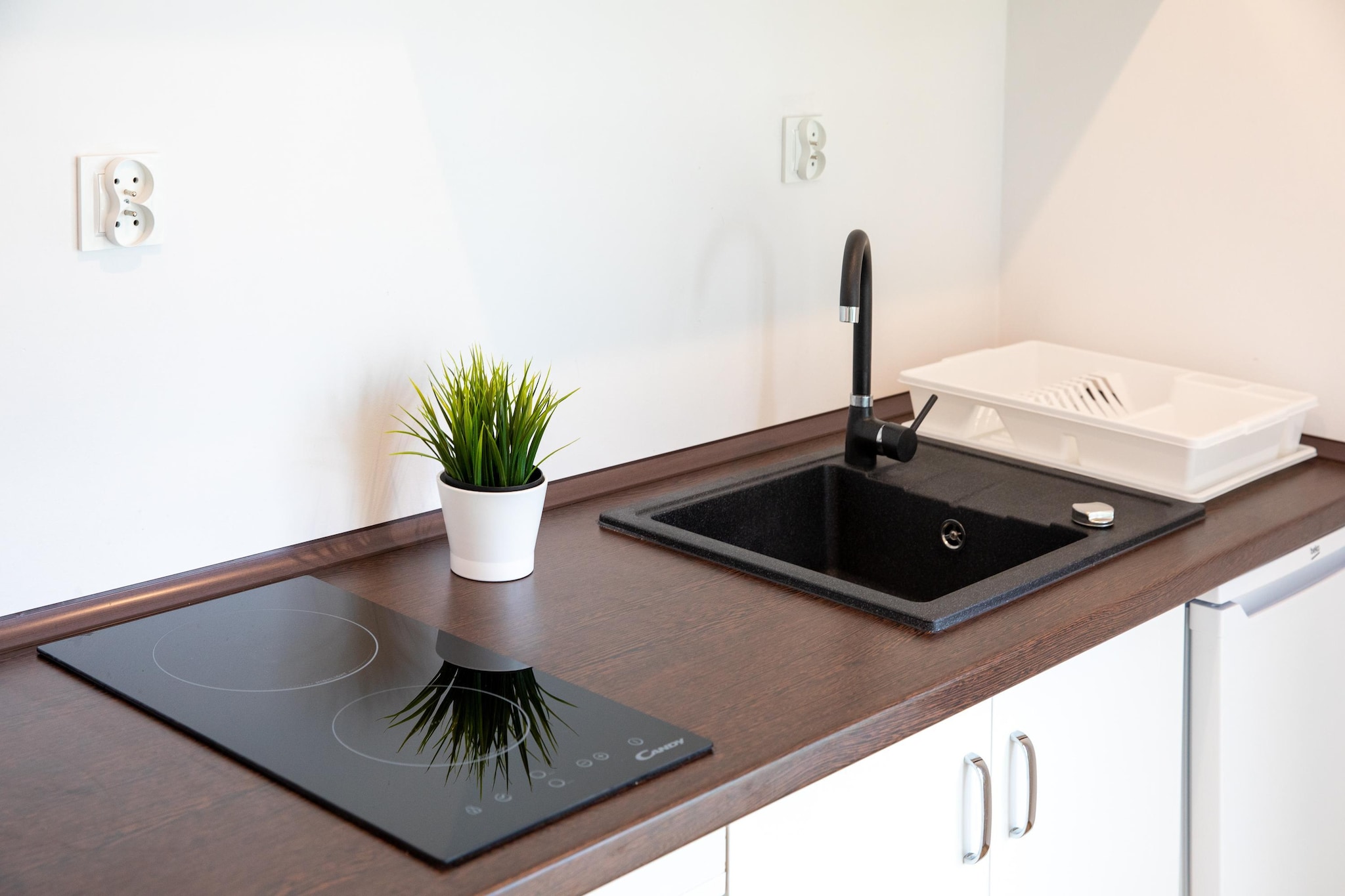 Komfortowe domki wakacyjne dla 6 osób w Lędzinie-Küche