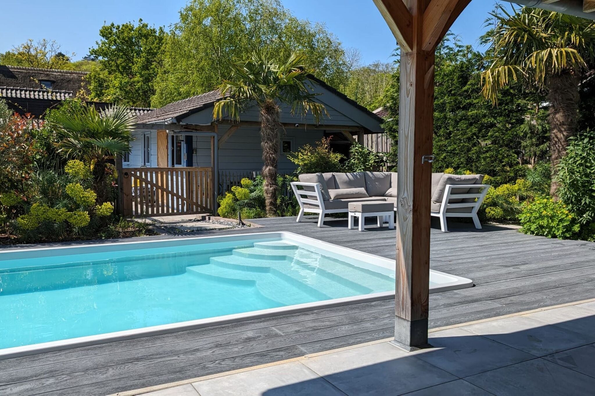 Ferienhaus mit Swimmingpool und Whirlpool