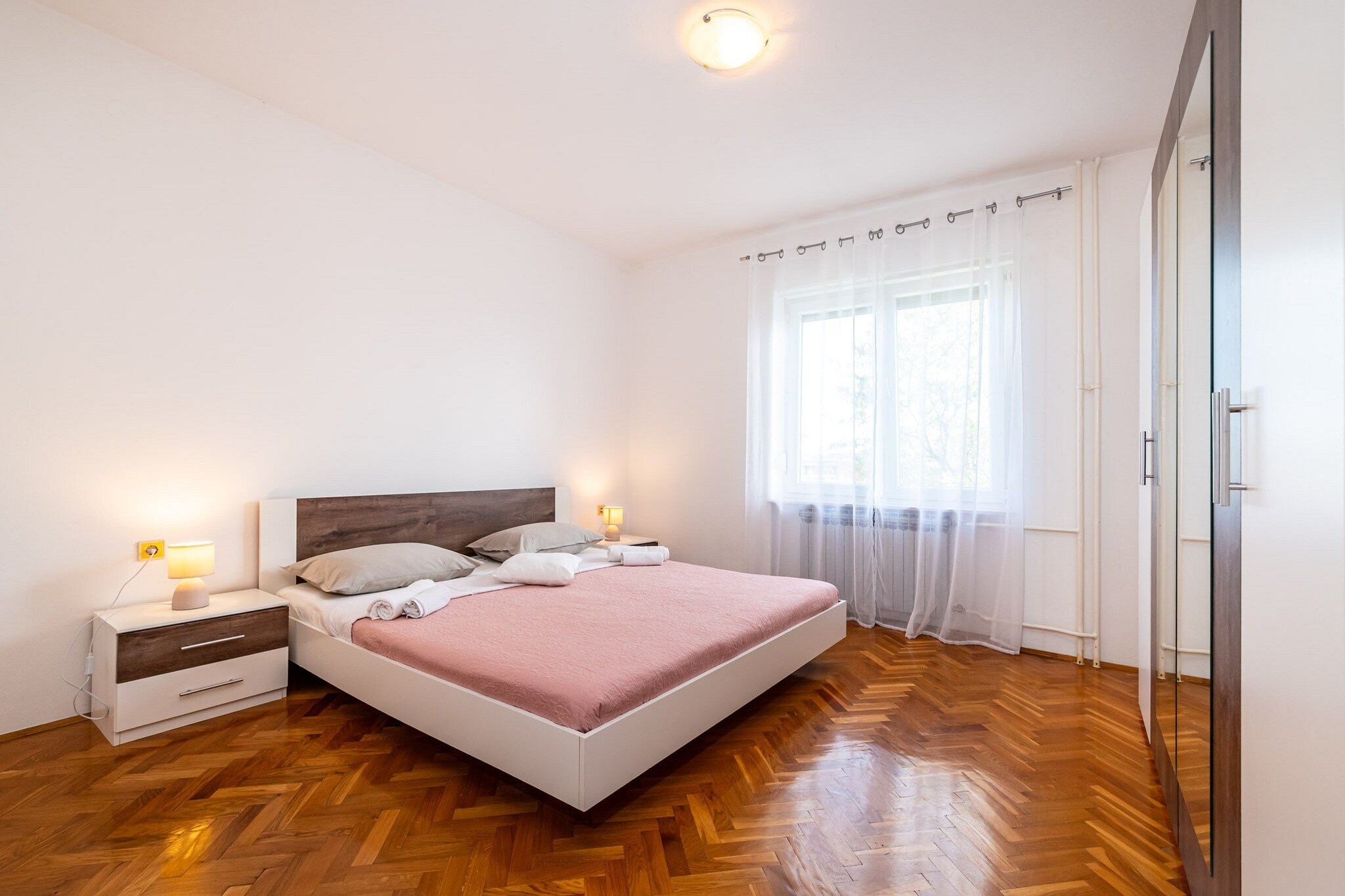 Holiday Home Villa Vesna Lux - Five Bedroom Villa with Swimming Pool-Bedroom