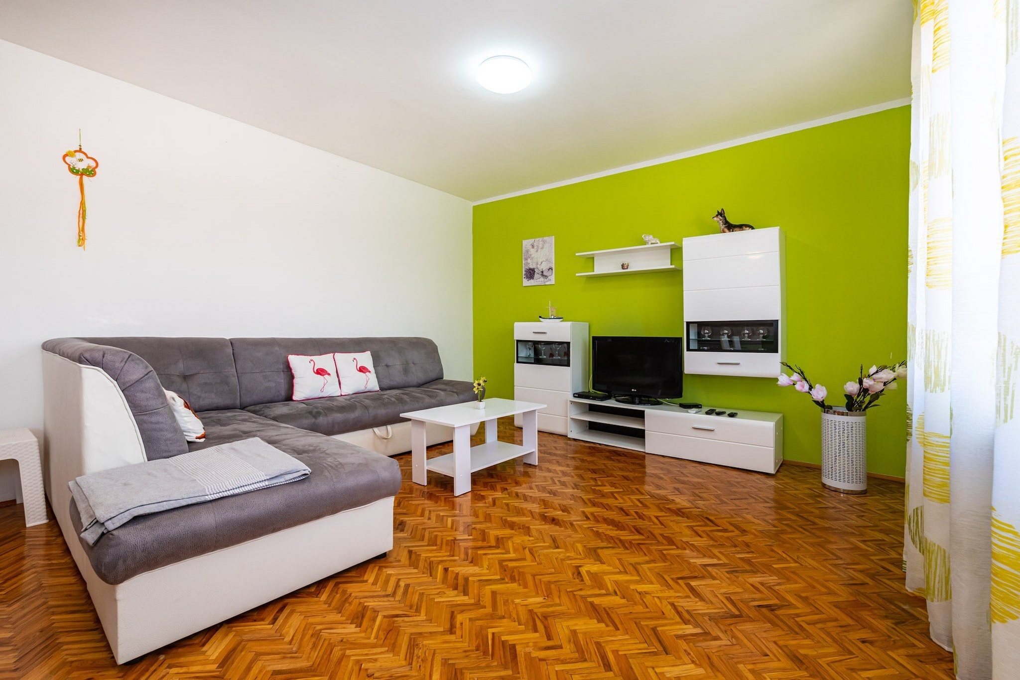 Holiday Home Villa Vesna Lux - Five Bedroom Villa with Swimming Pool