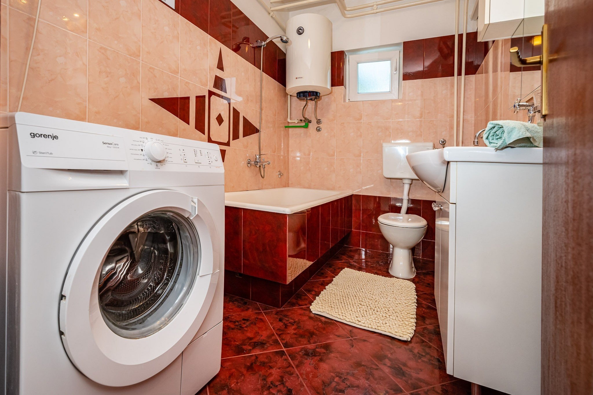 Holiday Home Villa Vesna Lux - Five Bedroom Villa with Swimming Pool-Bathroom