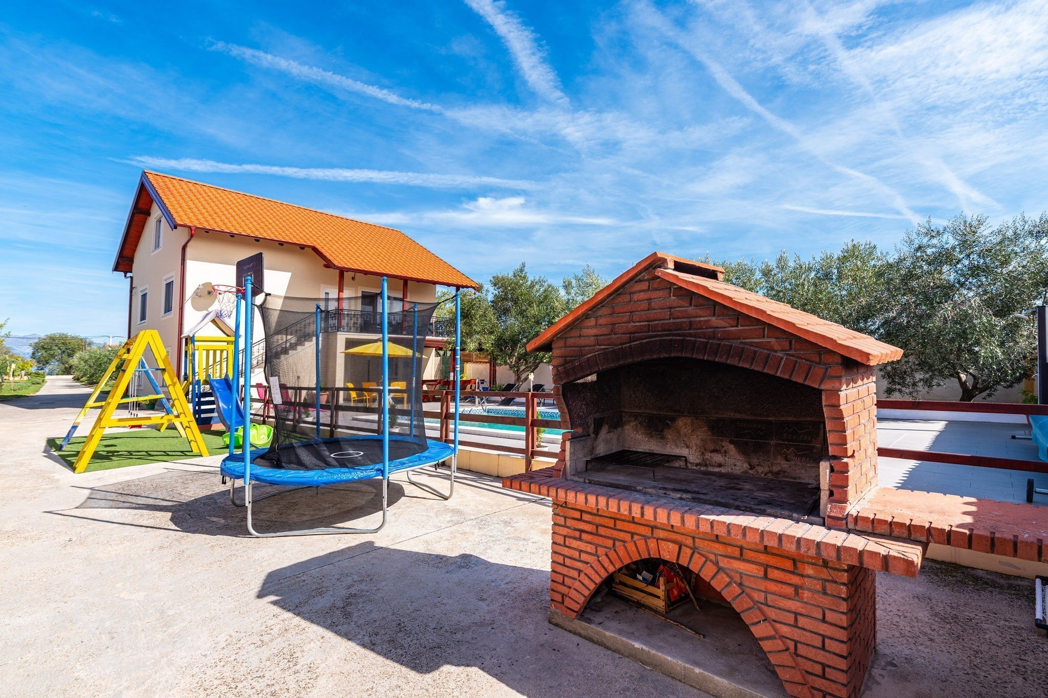 Holiday Home Villa Vesna Lux - Five Bedroom Villa with Swimming Pool-Facilities
