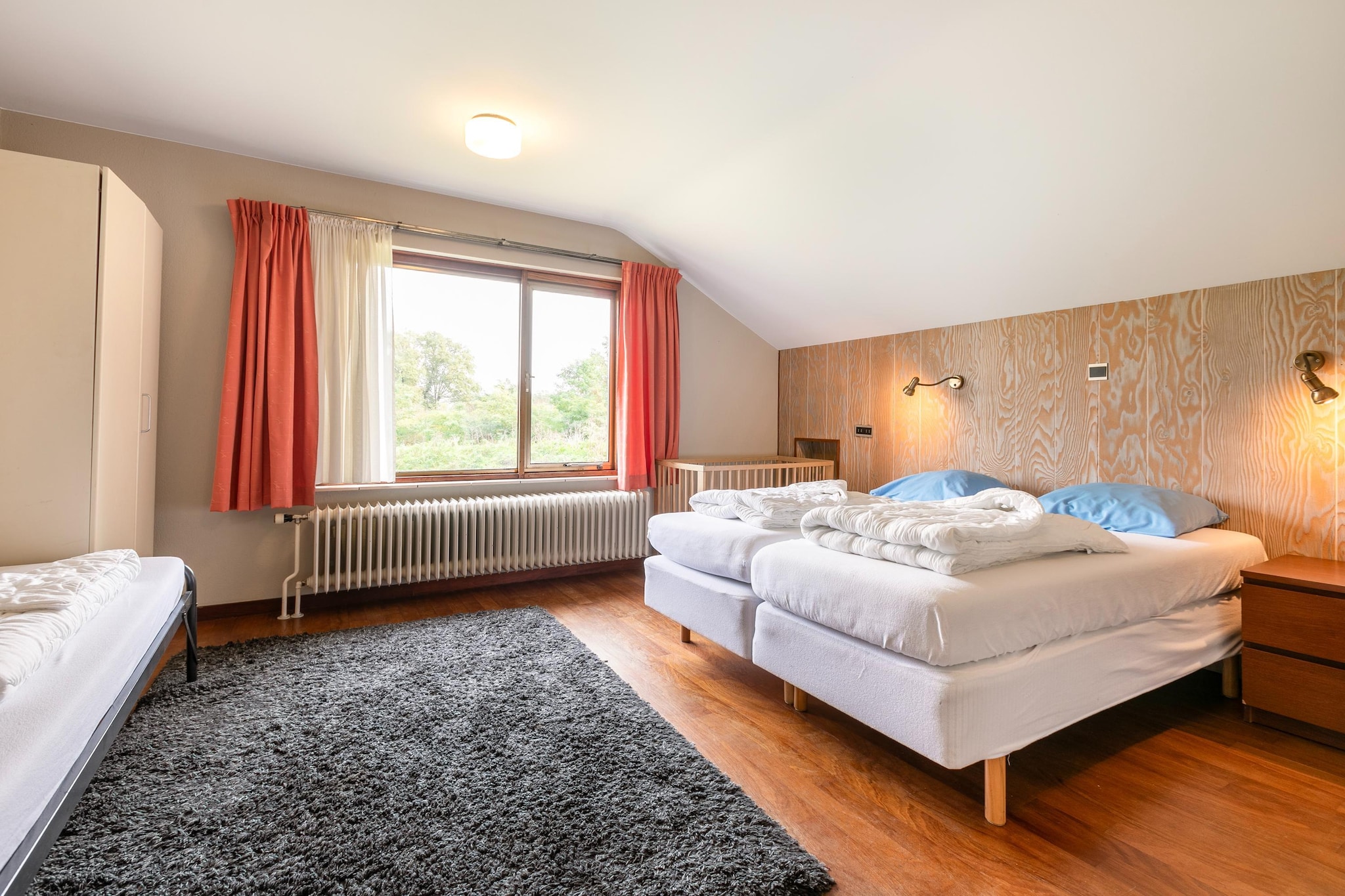 Bed Room