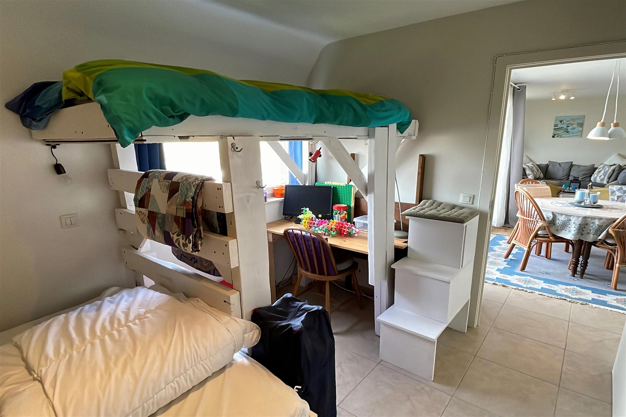 Bed Room