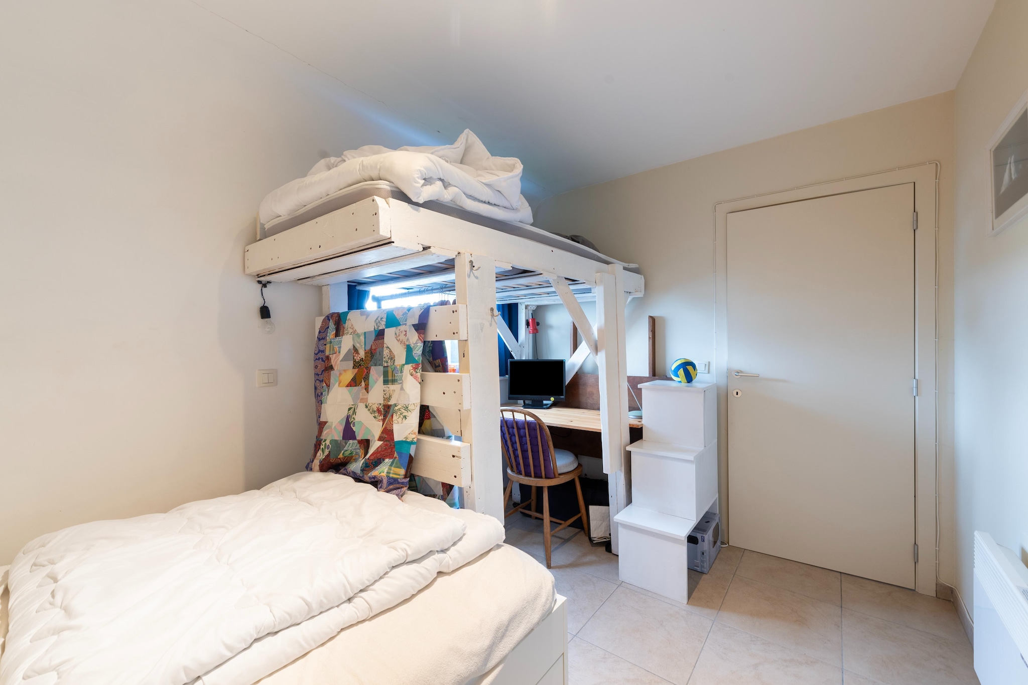 Bed Room