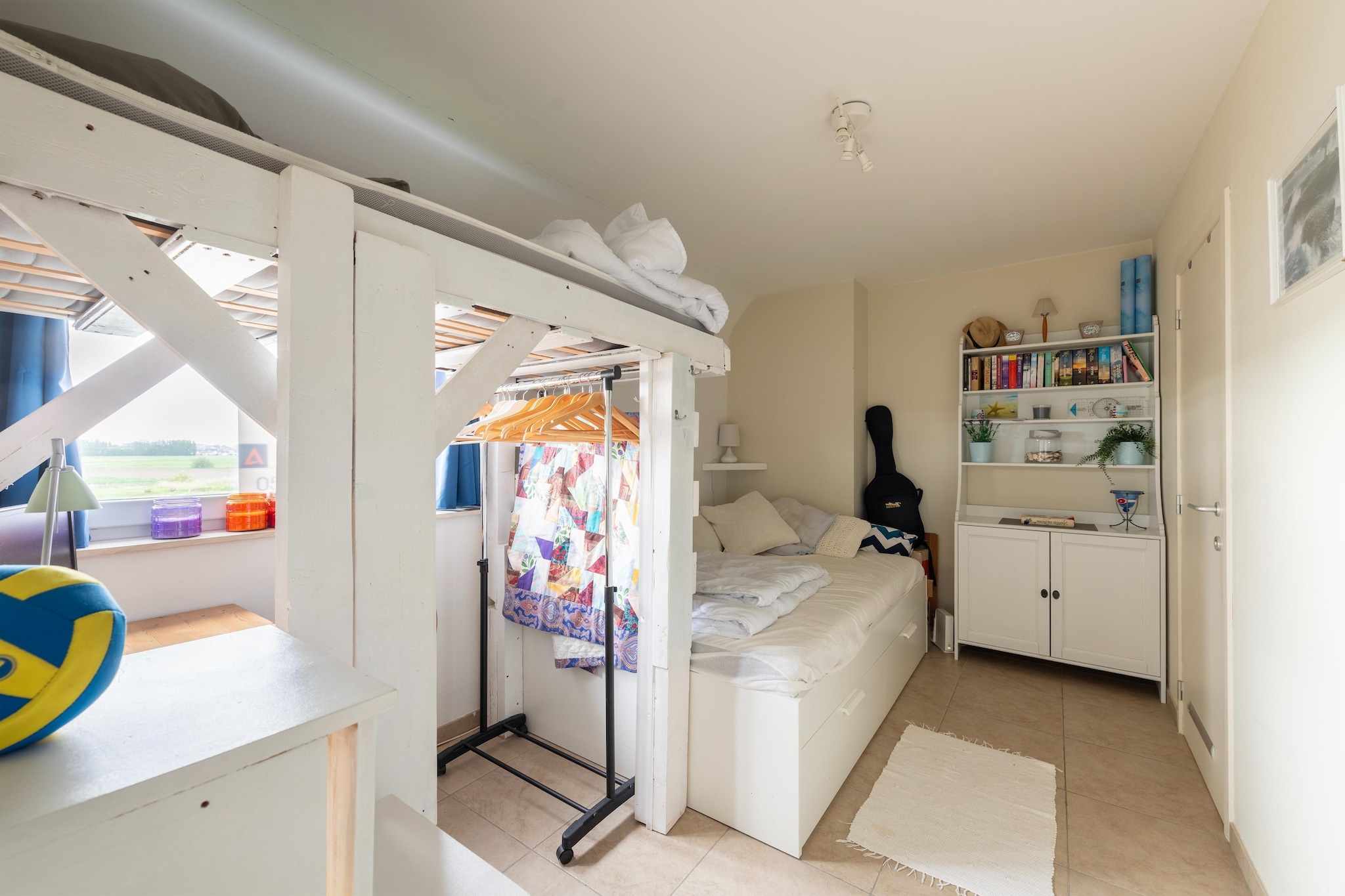 Bed Room