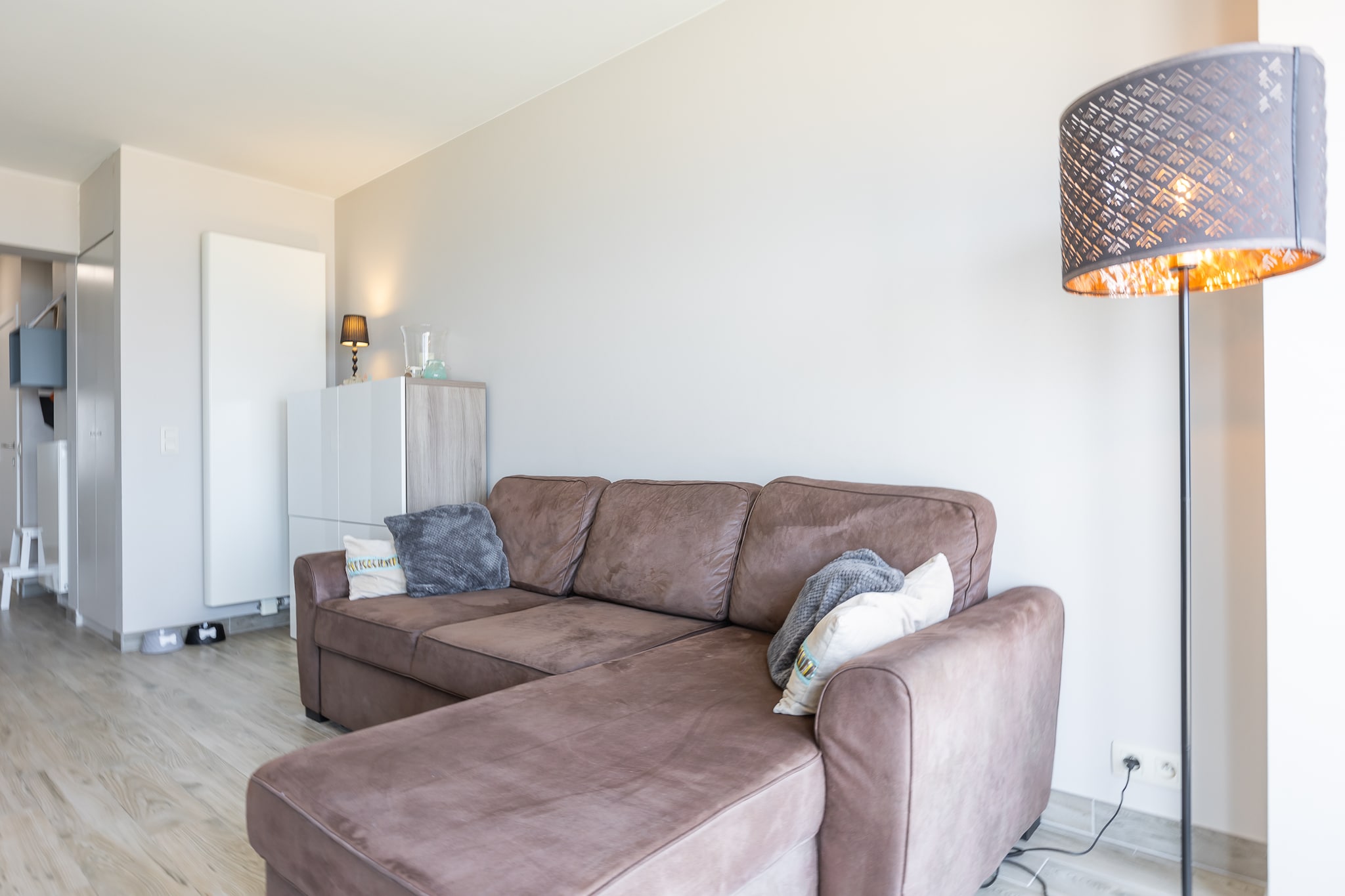 Ground floor: (Living room(TV, dining table, seating area, seating area, radio, radio), Kitchen(coffee machine, oven, microwave, dishwasher, fridge(+ freezer), fridge-freezer, Juicer), bedroom(double bed(twin duvet)), bedroom(single bed(duvet, 90 x 200 cm), bunk bed(duvet, 90 x 200 cm)), bathroom(shower), toilet(guest toilet), tumble dryer, tumble dryer, washing machine, washing machine, terrace, lift)