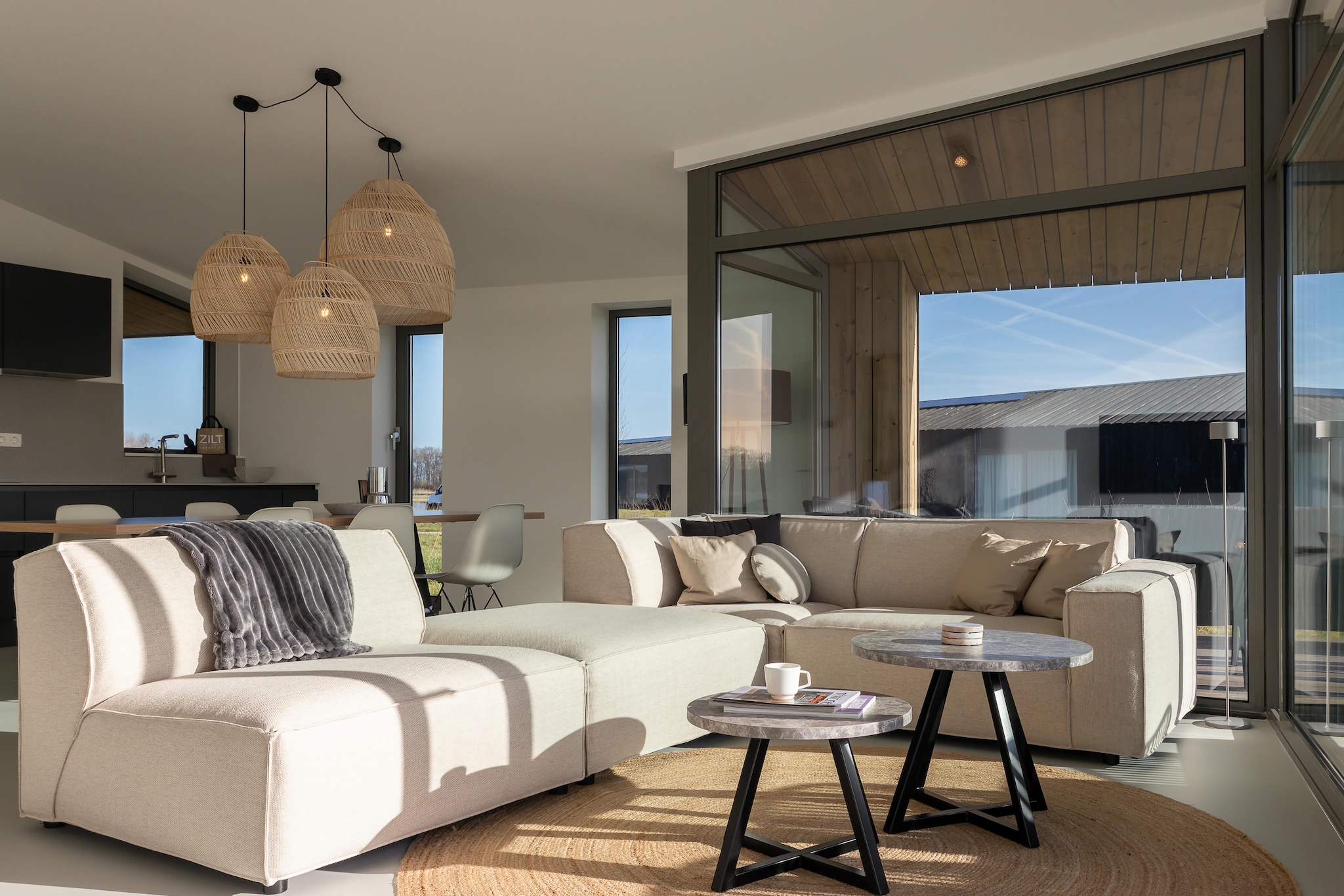 Spend time in this beautiful holiday situated in a tranquil location, ideal for those looking for a tranquil location. There is a nature cottage on the small-scale holiday park Heerlijkheid Vlietenburg.

Heerlijkheid Vlietenburg lets you experience the delights of the surrounding area. Here, you can relax on your beautiful terrace with panoramic views of the polder landscape and ponds that run into Het Bokkegat nature reserve. Het Bokkegat consists of forest, heathland, meadows and many different animal species. It is a breeding paradise for birds. Besides the natural water features, the park has additional water features where you will be woken up by the birds in the morning. The surroundings are characterised by tranquility and nature, there are walking and cycling paths and the Oosterschelde estuary where you can go wind- or kite-surfing or just relax on a beach. Within walking and cycling distance, you can reach the cosy village of Wissenkerke with a supermarket and a restaurant. The Sophiastrand with restaurant is also within easy cycling distance. If you prefer a larger beach with more facilities, the Banjaardstrand is also within easy reach. You can easily park your (electric) bike or car there. The towns of Middelburg and Goes are a 20-minute drive away and offer great shopping opportunities.  

The homes in the park are sustainably built and individually styled and laid out.  The bedrooms are comfortable, neat and tidy bathroom, and there is a well-equipped kitchen for preparing home-cooked meals. Your pets are always welcome here! 

