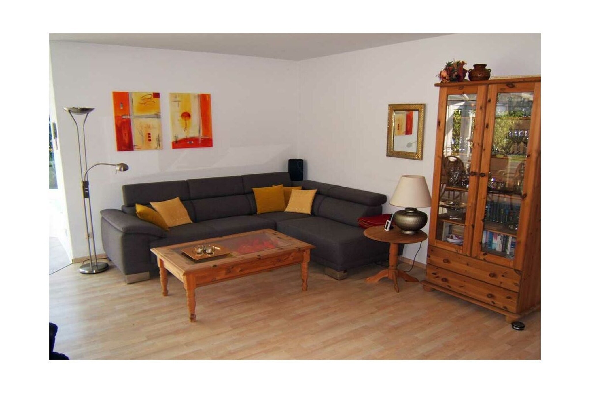 Large and spacious holiday apartment, barrier-free, with winter garden and garden with terrace.