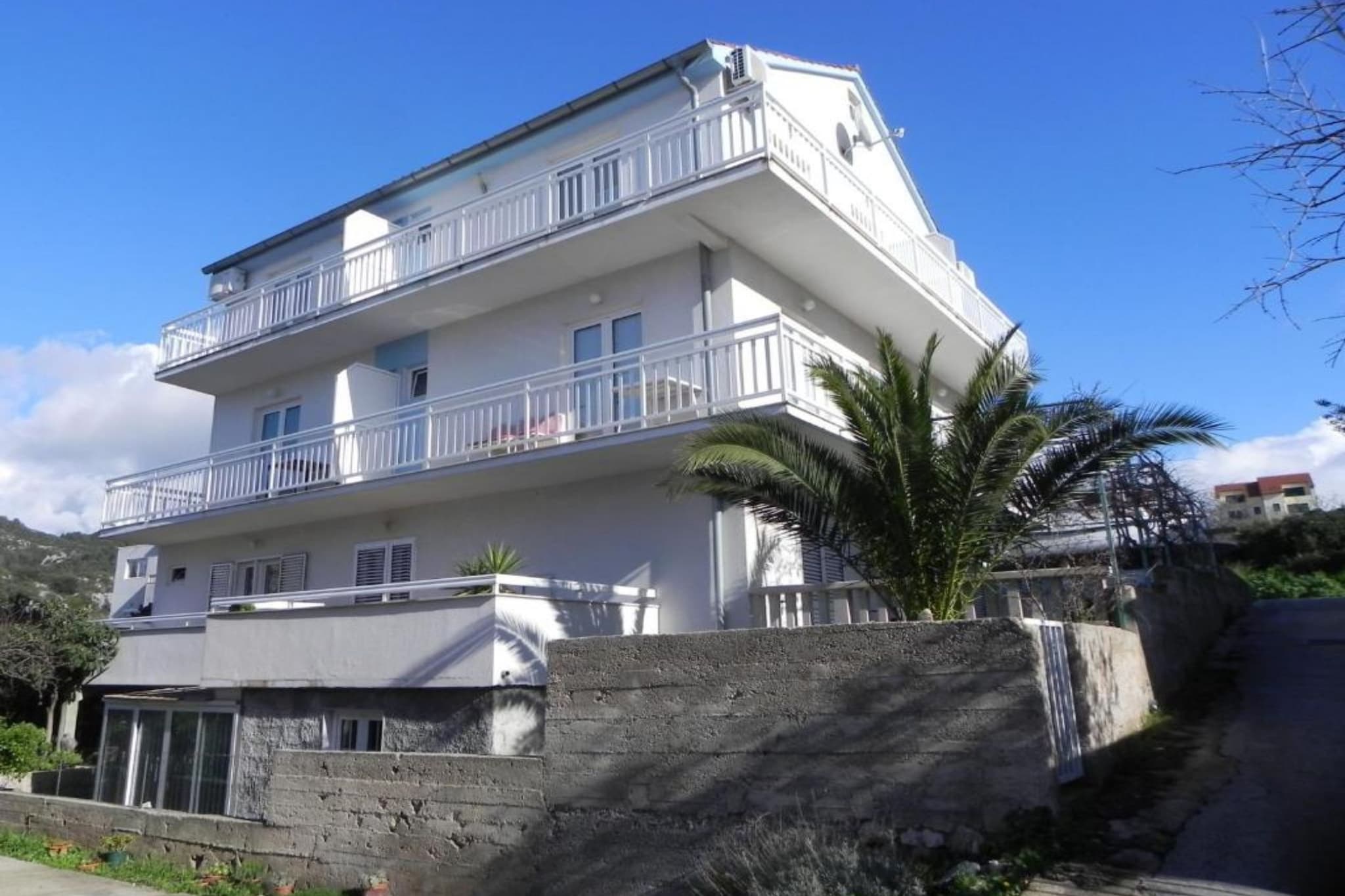 Apartments Trogrlić - Studio with Balcony-Outdoor