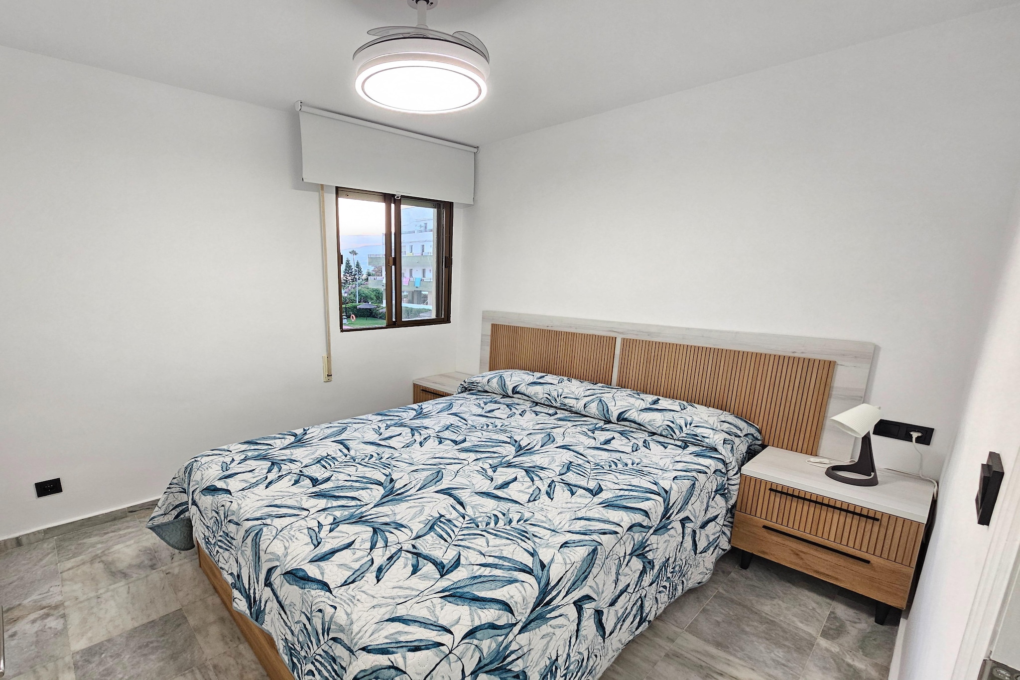 On the 1st floor: (hall, Kitchen(hob, cooker, coffee machine, oven, microwave, fridge-freezer, washing machine), Living/diningroom(double sofa bed, TV, dining table, seating area, balcony or terrace), bedroom(double bed(135 x 200 cm)), bedroom(single bed, single bed), bathroom(bath tub, washbasin, toilet, bidet))\n\nshared room, garden(shared with other guests), parking, swimming pool(shared with other guests, opened from Jun upto and including Sep)