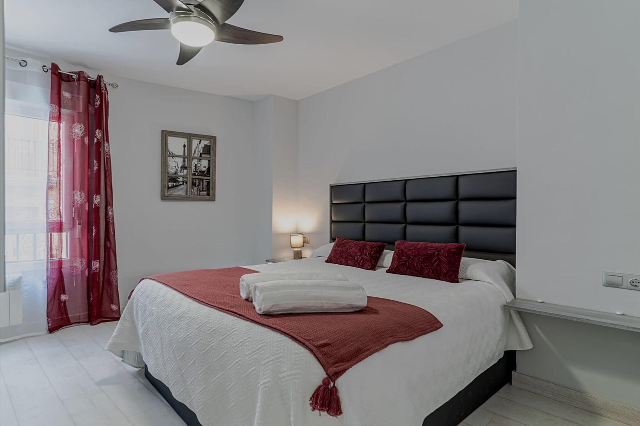 On the 1st floor: (Entrance, Living room(double sofa bed, TV, dining table, seating area, heating, air conditioning), Kitchen(toaster, cooker, hood, coffee machine, microwave, fridge-freezer, washing machine), bedroom(double trundle bed, Towels/Sheets (Incl.)), bedroom(double bed, Towels/Sheets (Incl.)), bathroom(shower, washbasin, urinal, hairdryer, Towels incl.), bathroom(shower, washbasin, urinal, ironing board))