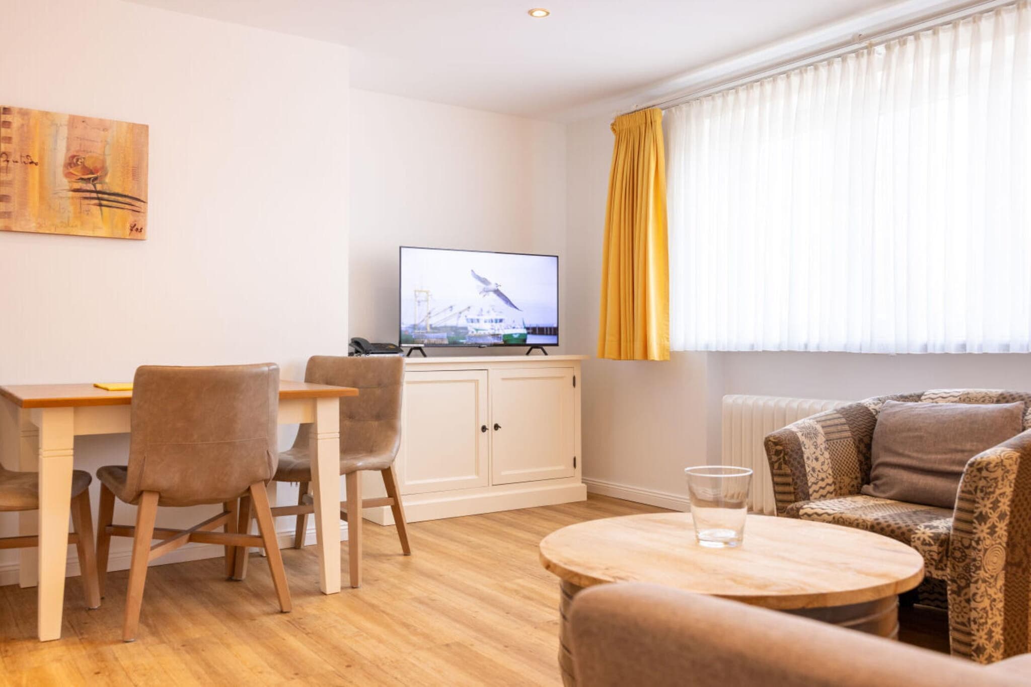 Hoppe 11. Plus Modern retreat