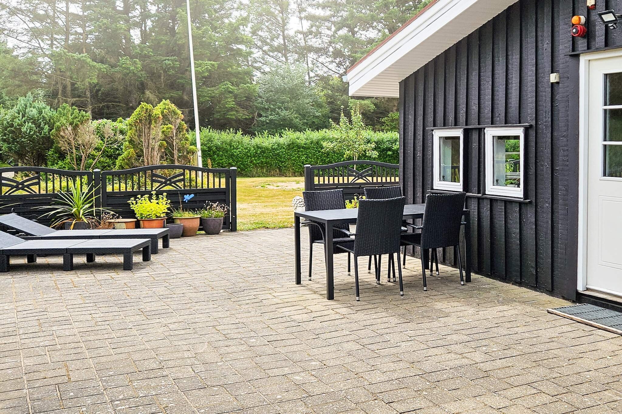 Spacious home for 6 in Lokken - Untagged