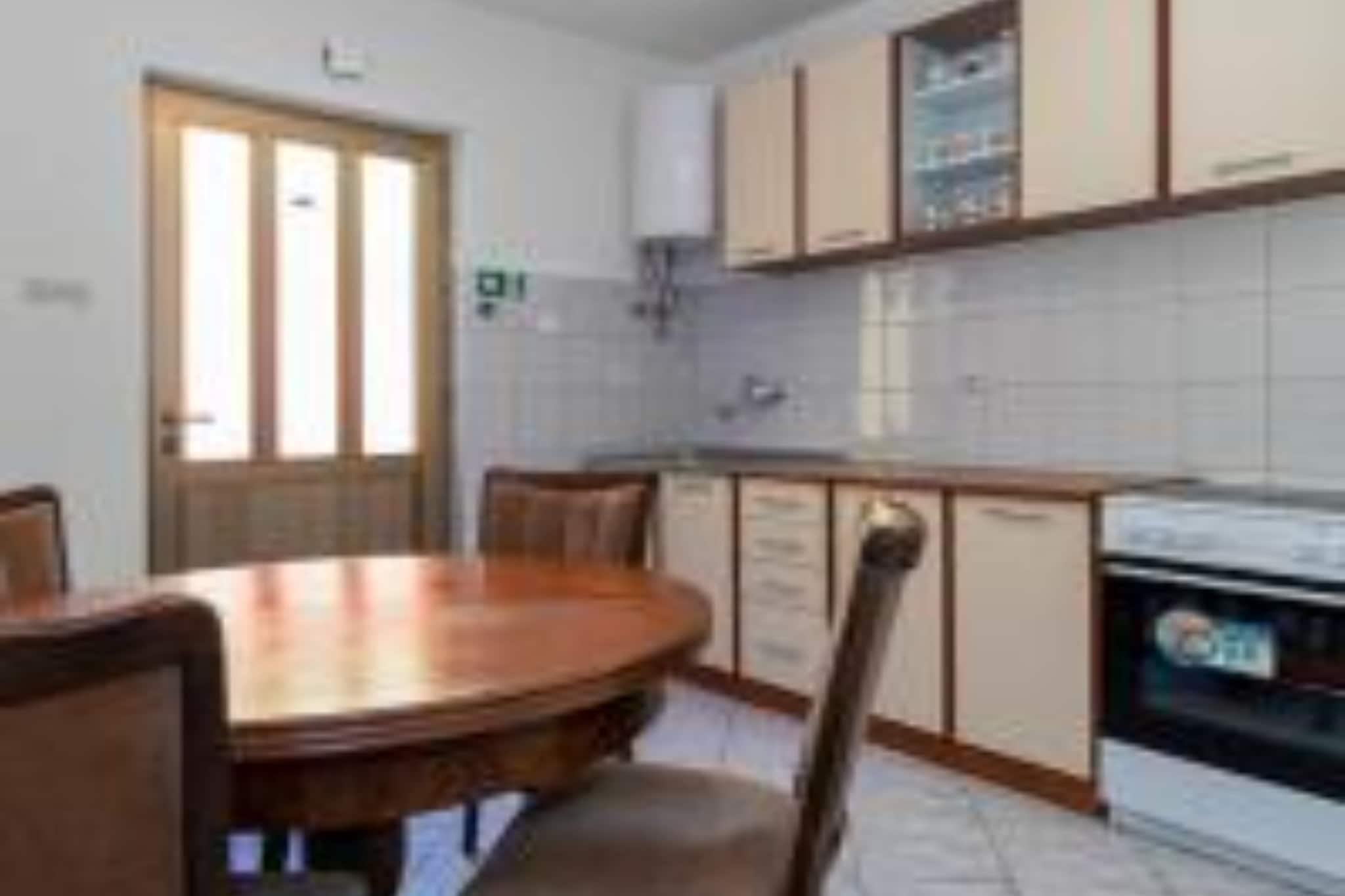 Apartments Panorama - Two Bedroom Apartment with  Terrace and Sea View (1)-Esszimmer