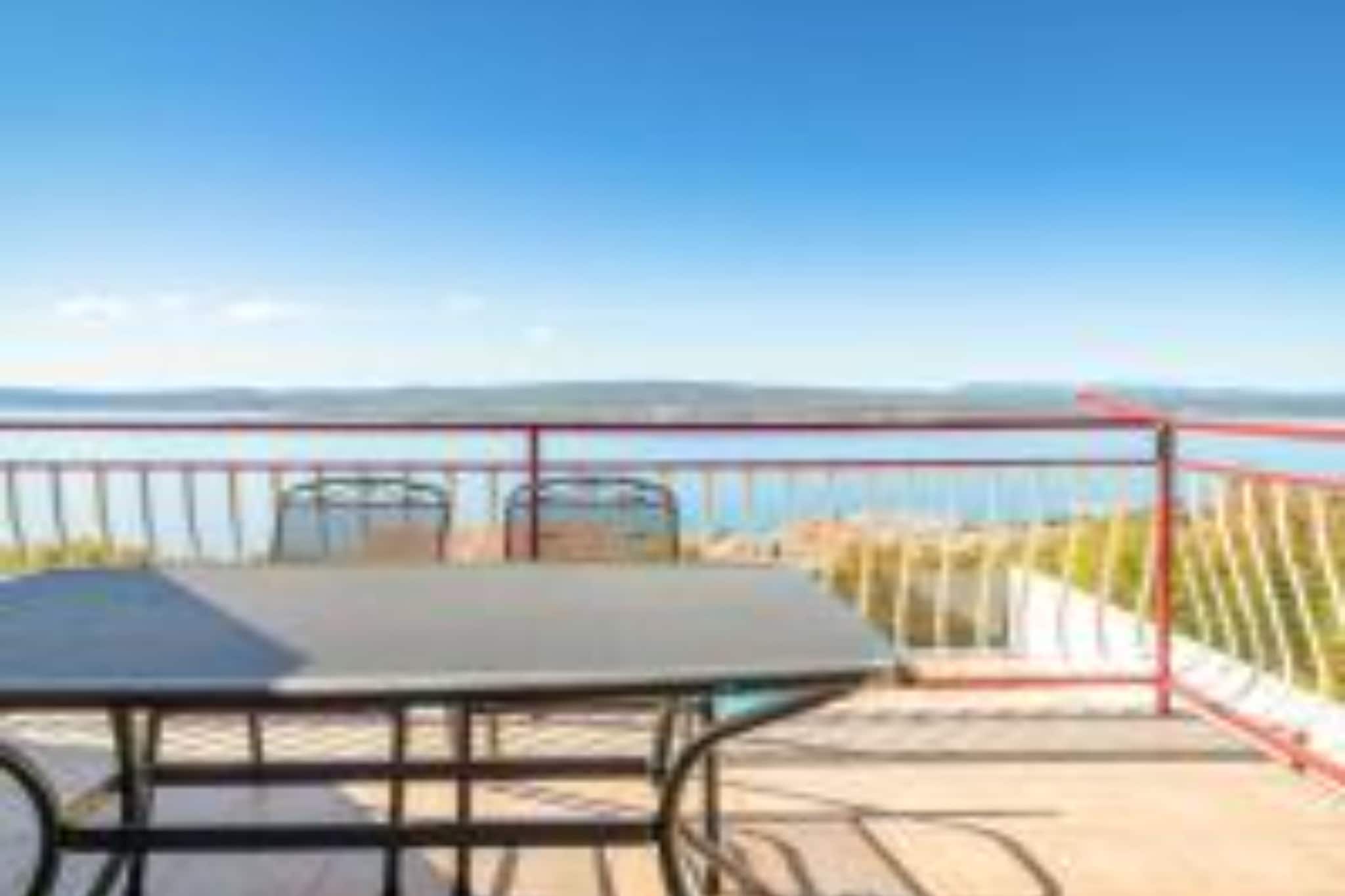 Apartments Panorama - Two Bedroom Apartment with  Terrace and Sea View (1)-Innen