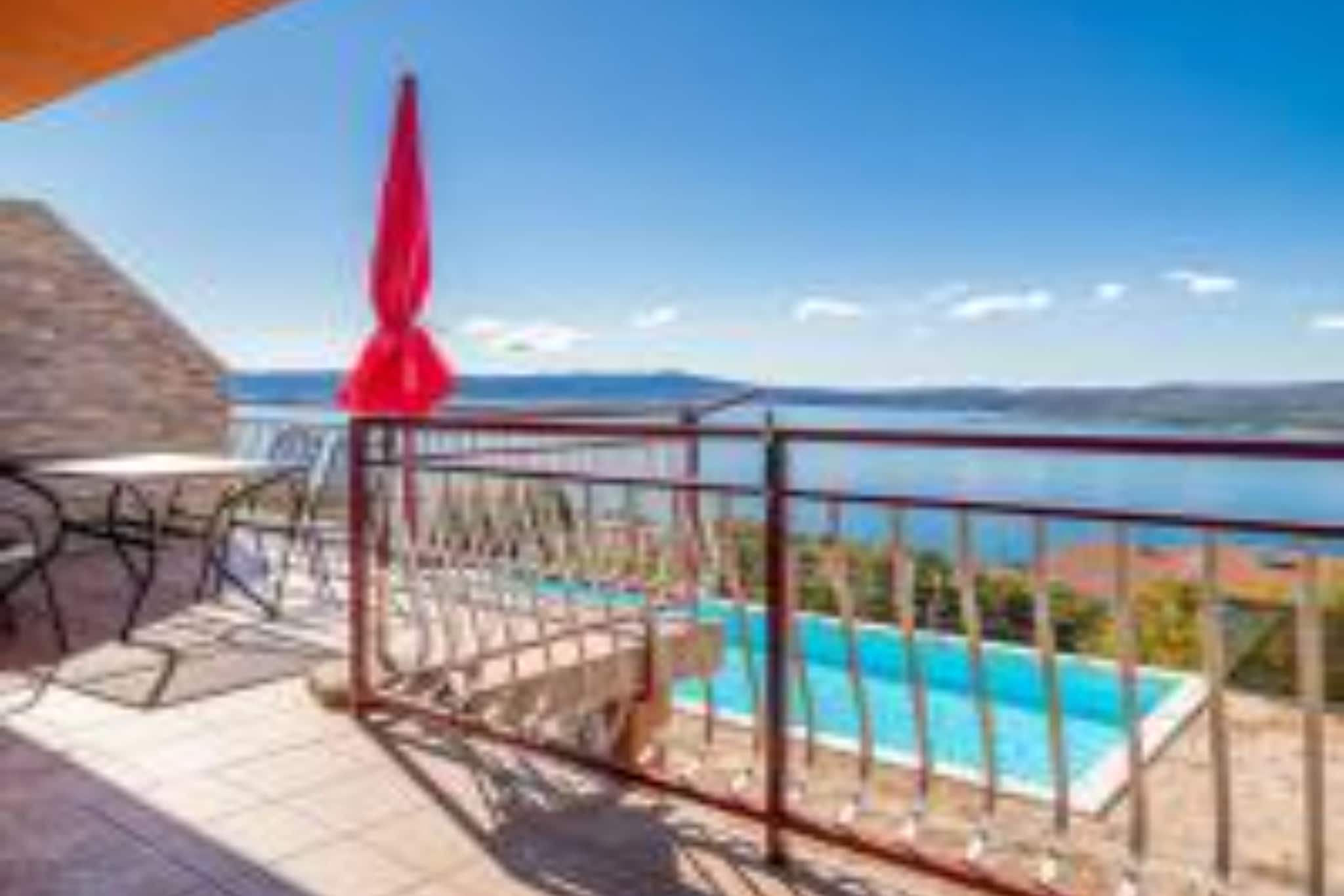 Apartments Panorama - Two Bedroom Apartment with  Terrace and Sea View (1)-Schwimmbad