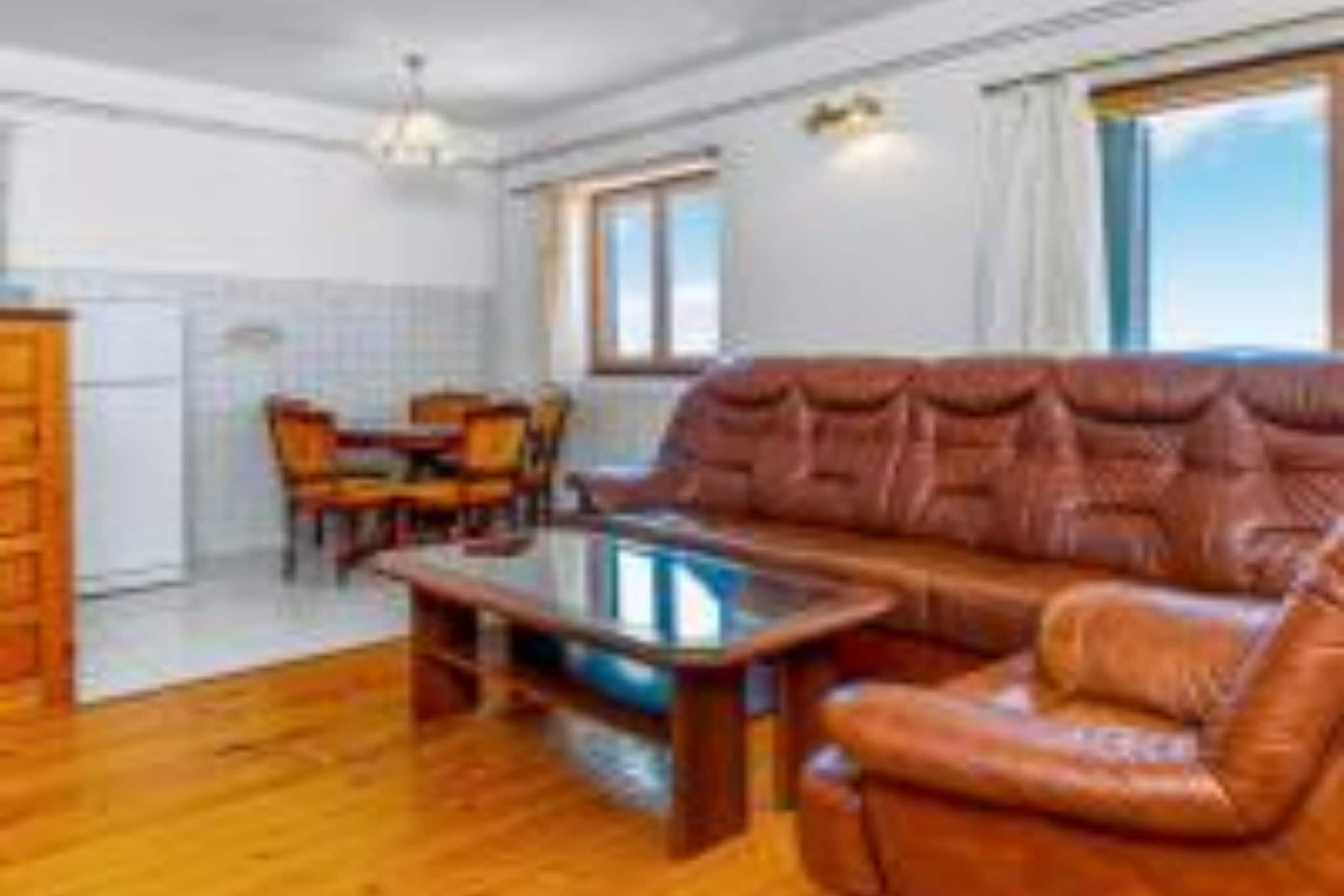 Apartments Panorama - Three Bedroom Apartment with Balcony and Sea View (4)