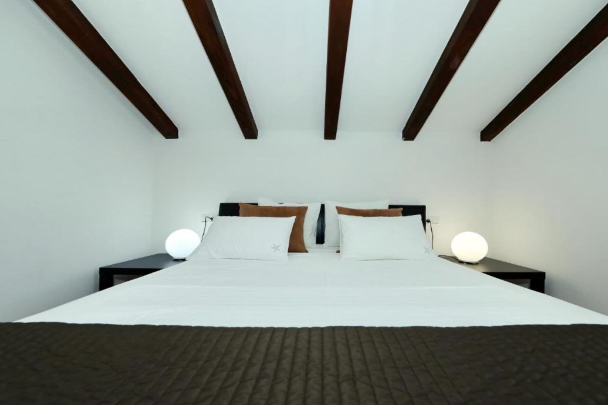 Holiday Home Mirta - Three Bedroom Holiday Home with terrace-Slaapkamer