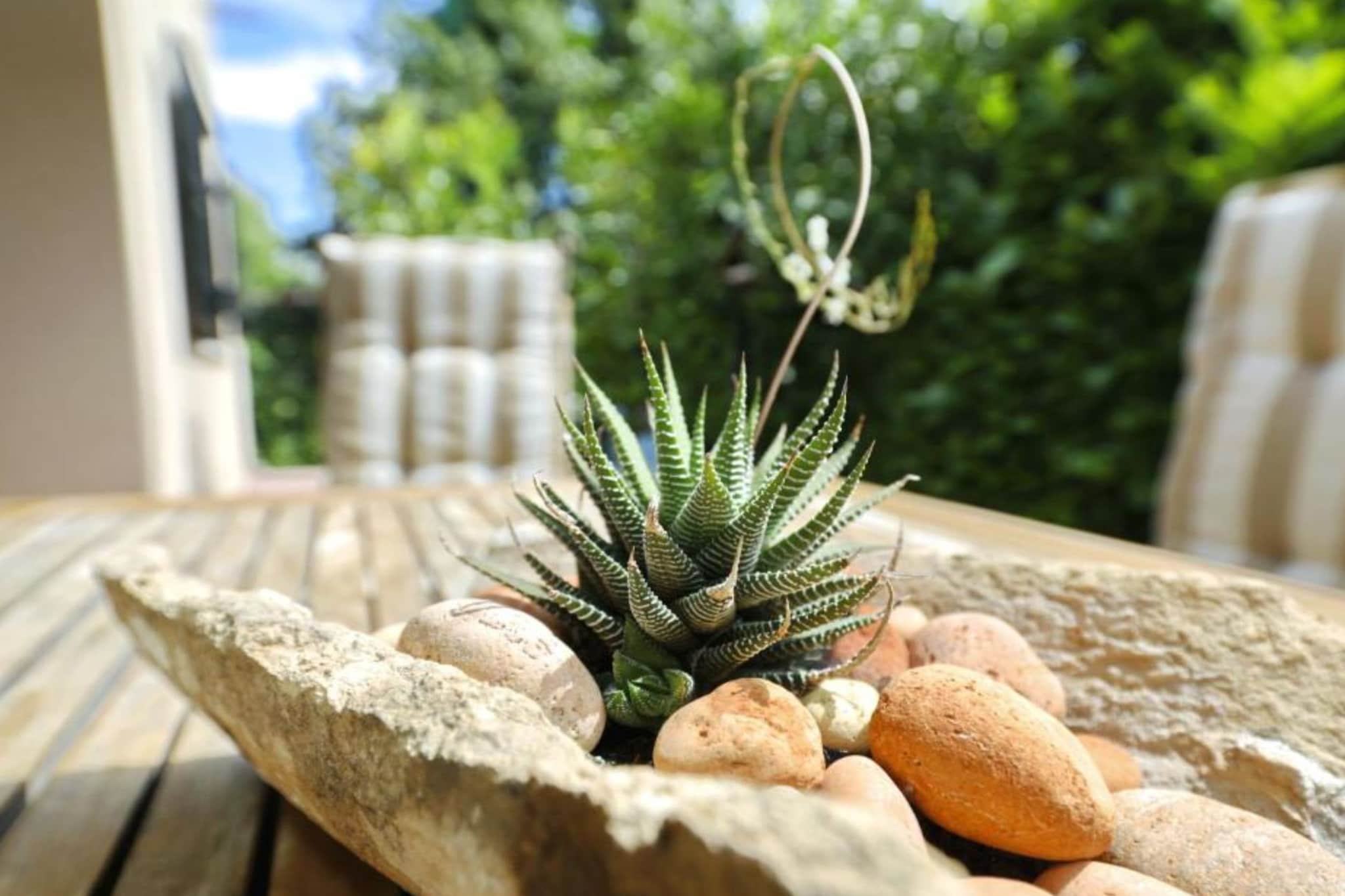 Holiday Home Mirta - Three Bedroom Holiday Home with terrace-Buitenlucht