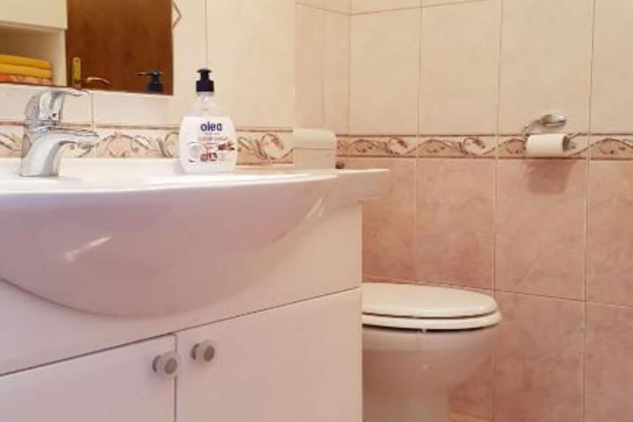 Villa Kety - Three Bedroom Holiday Home with Terrace-Bathroom