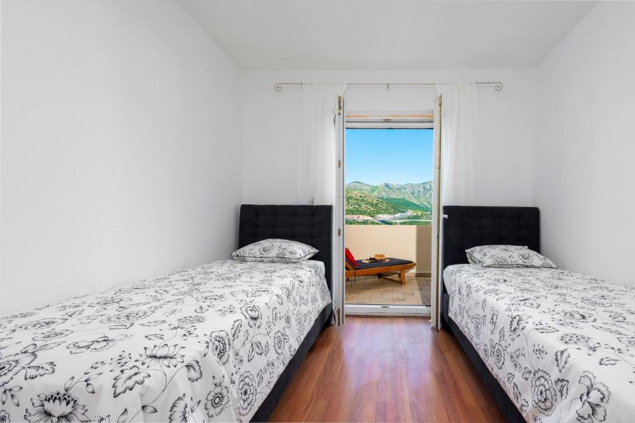 Apartments Meri & Karla - Two Bedroom Apartment with Balcony and Bridge View (Meri)-Bedroom