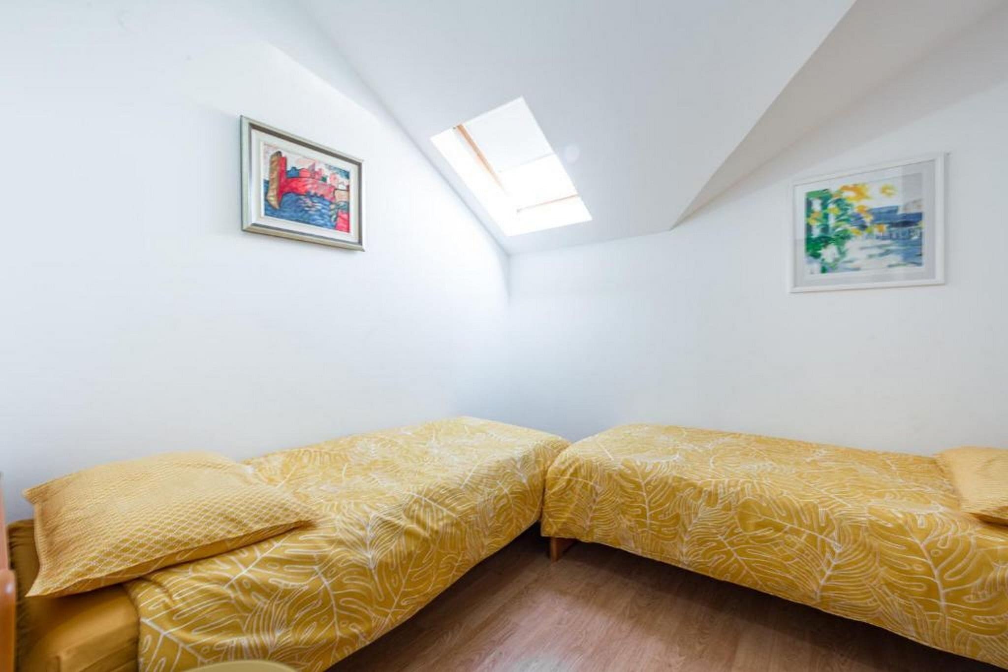 Apartments Meri & Karla - Two Bedroom Apartment with Balcony and Sea View (Karla)-Bedroom