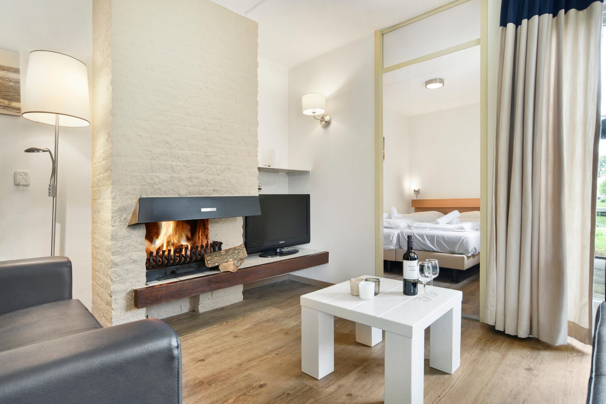 Parc Port Greve 12-Living room
