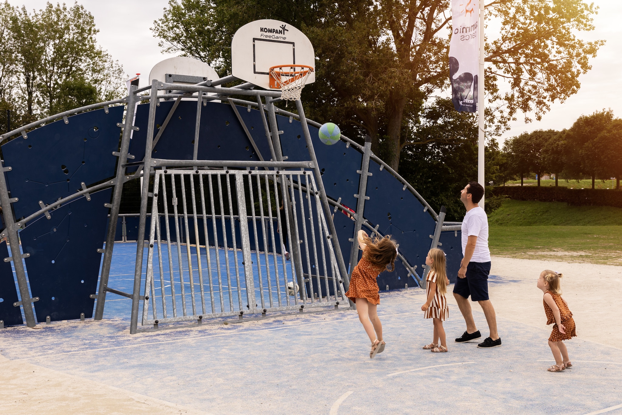 Parc Port Greve 12-Park facilities