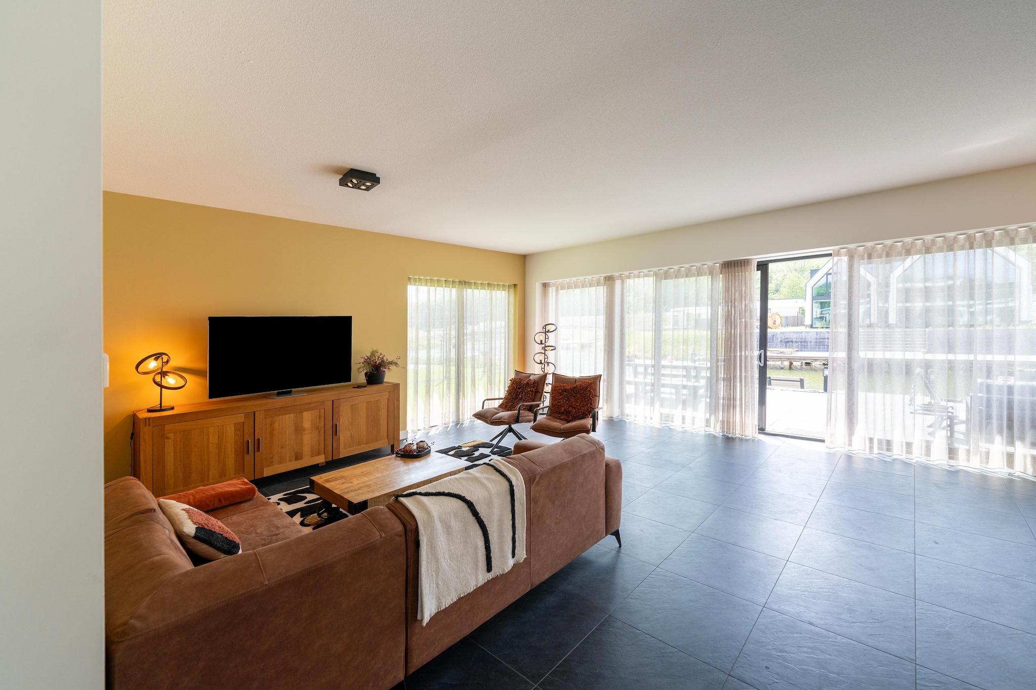 Watervilla in beautiful area near Harderwijk