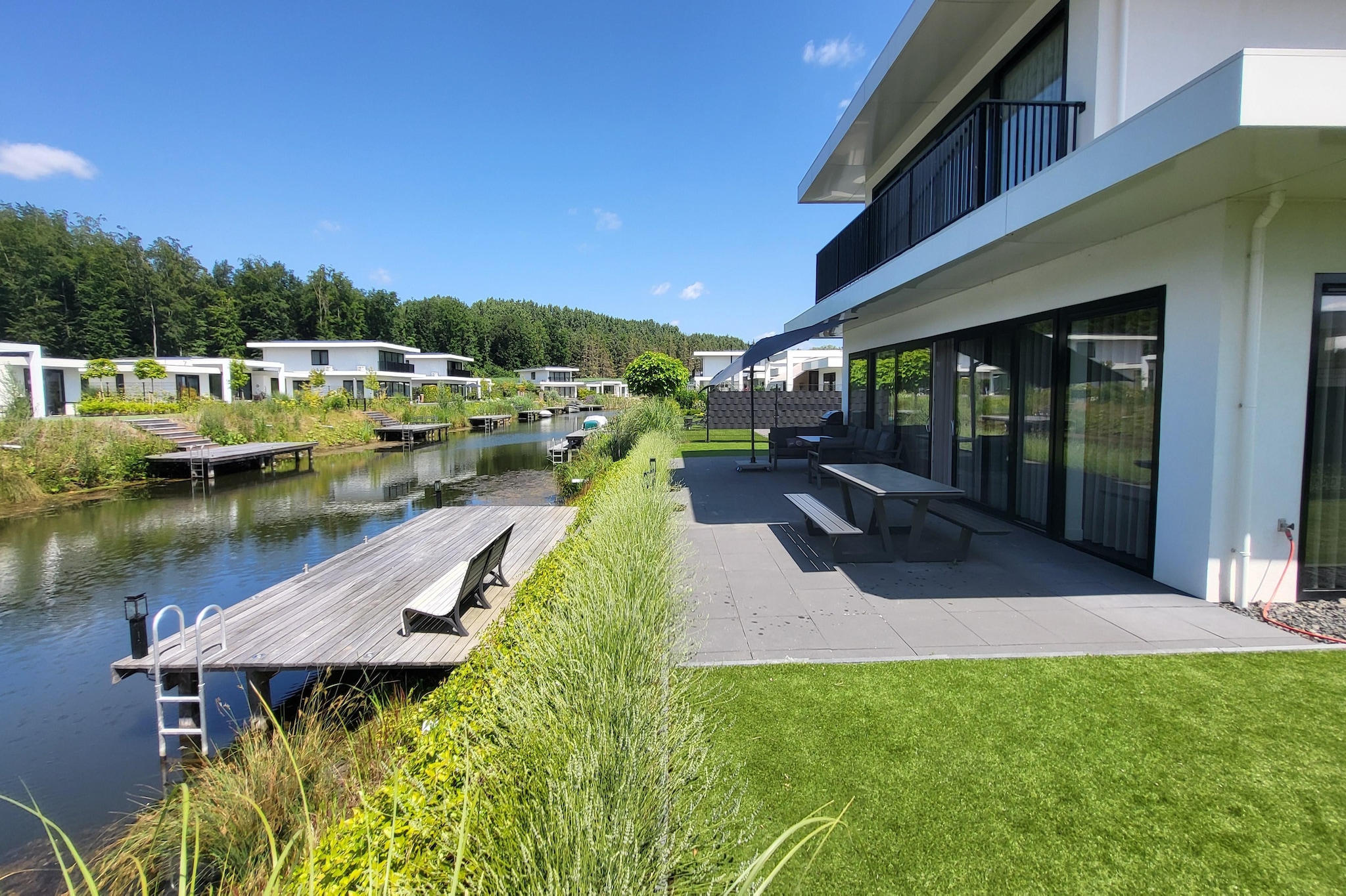 Watervilla Harderwold 577a-Gärten Sommer